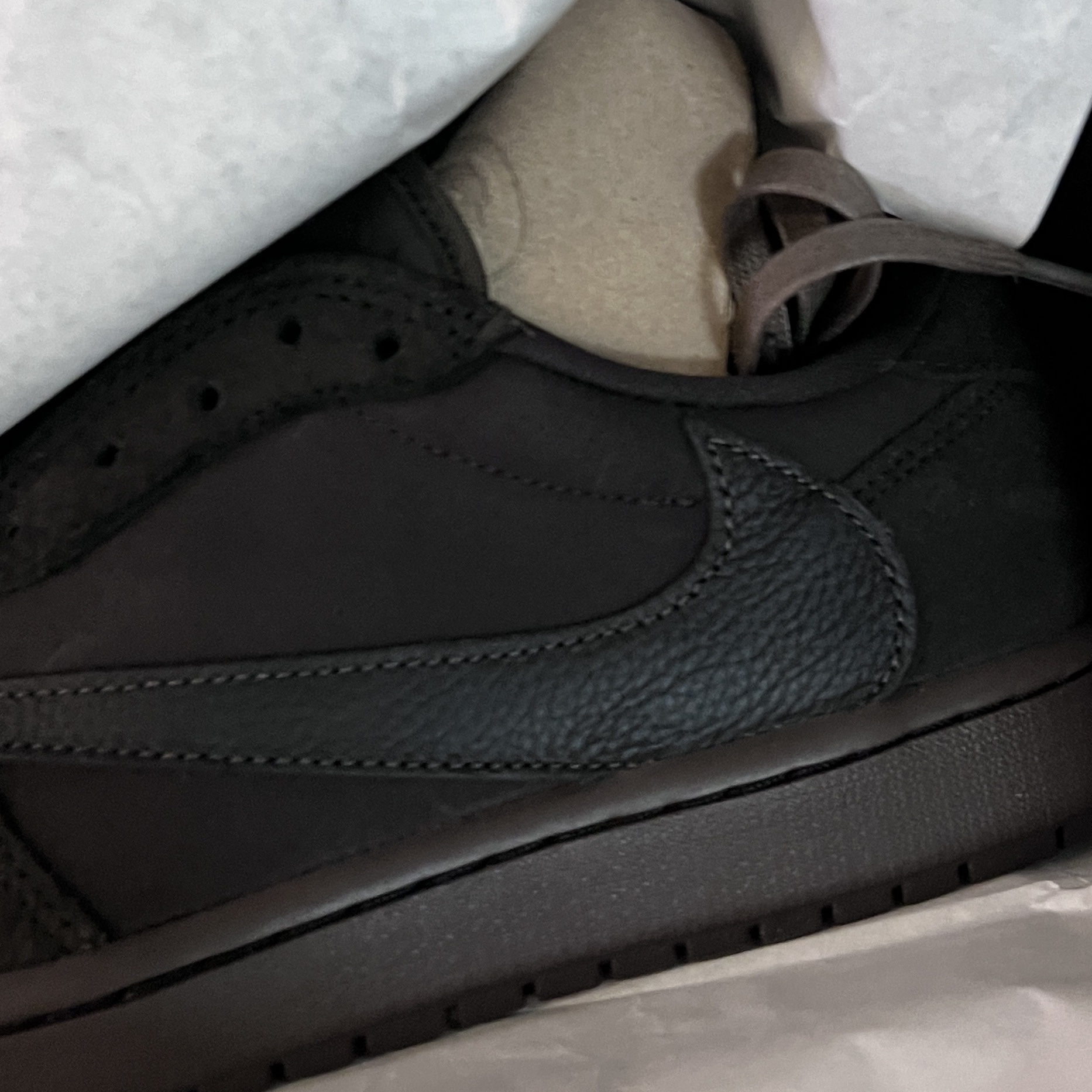 (PS) Jordan 1 x Travis Scott Retro Low OG SP Velvet Brown and Dark Mocha 착용 스타일