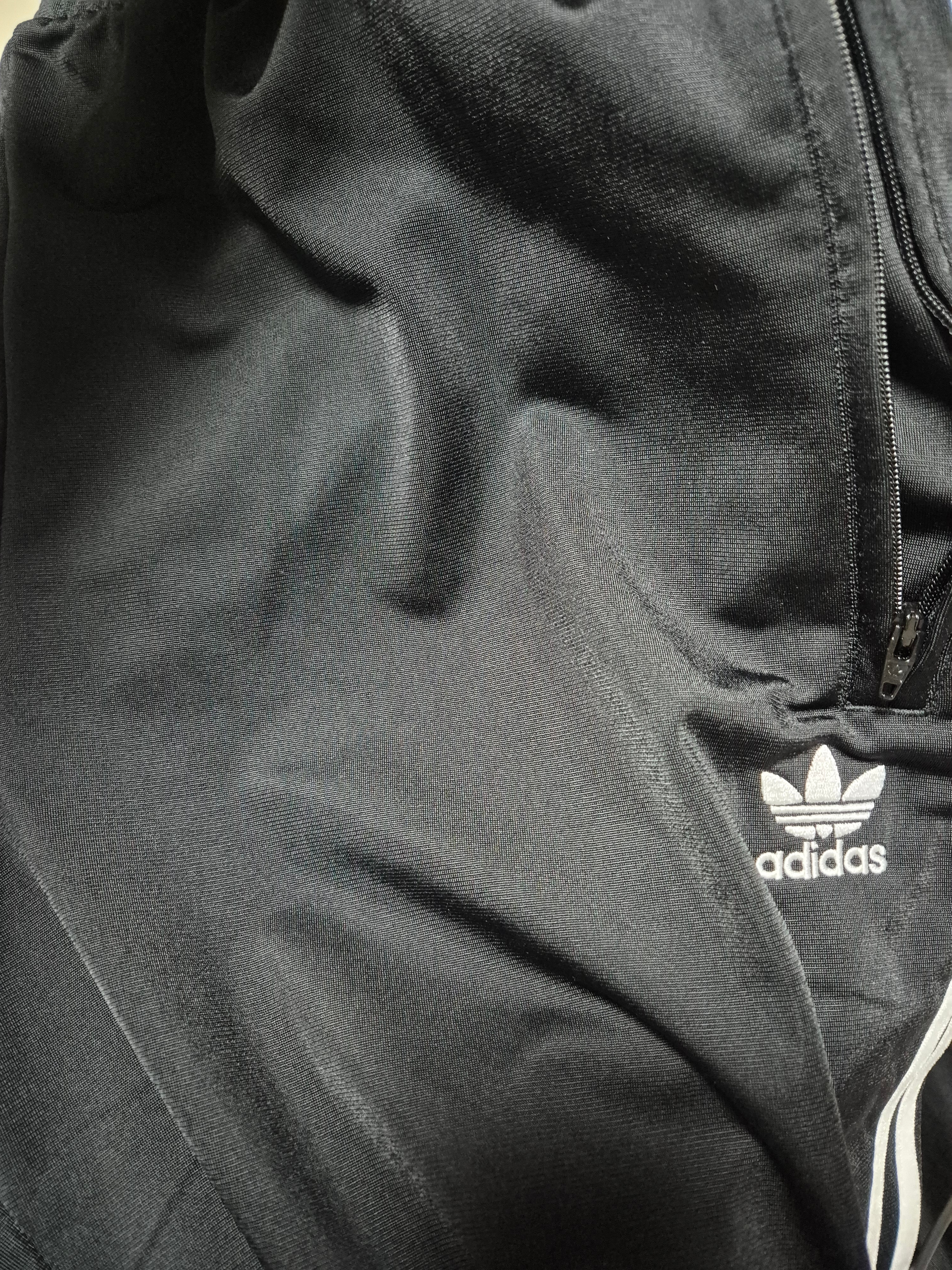 Adidas Adicolor Classic Firebird Track Pants Black - KR Sizing 착용 스타일