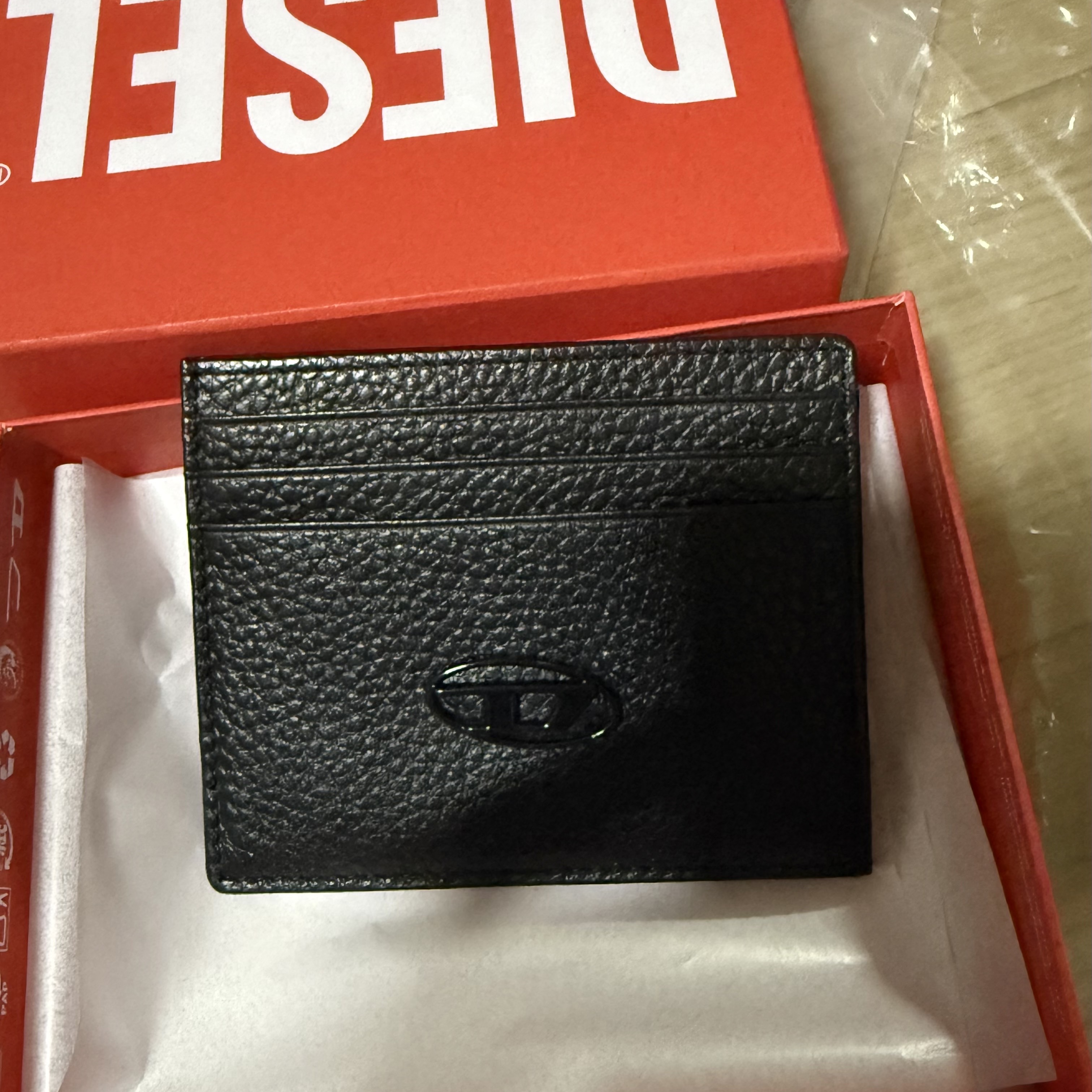 Diesel Johnny Card Case Black Black 착용 스타일