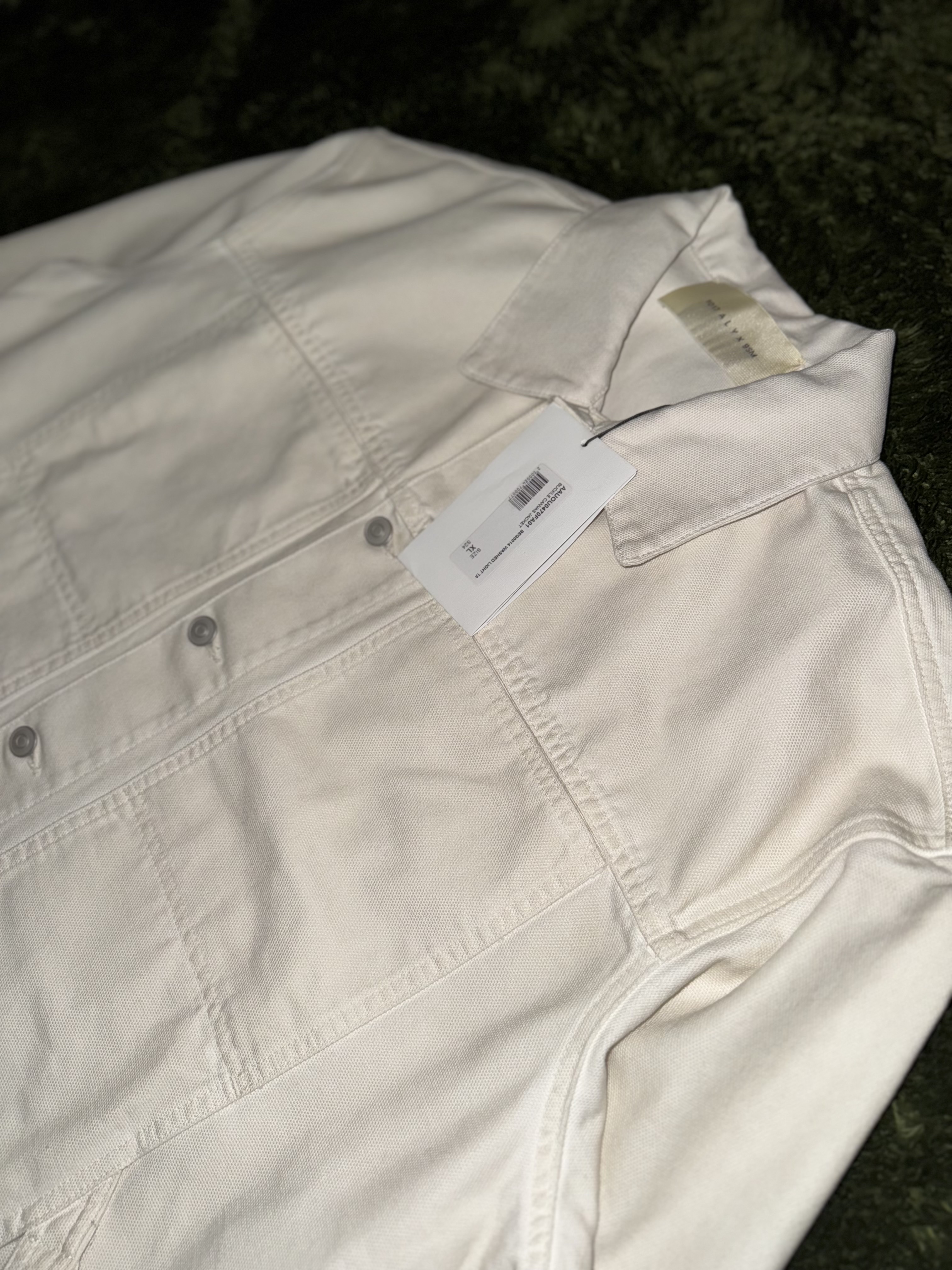 1017 Alyx 9SM Buckle Canvas Jacket Washed Light Tan 착용 스타일 - 2