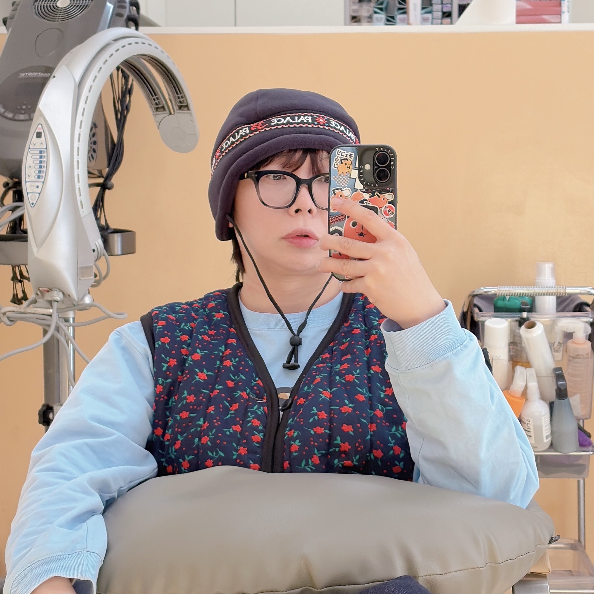 Human Made Graphic L/S T-Shirt #2 Blue, Palace Polartec OM Earflap Beanie Black - 25FW 착용 스타일