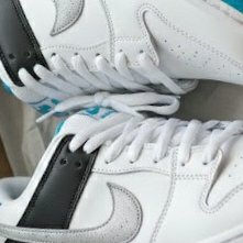 Nike SB Dunk Low Pro Laser Blue 착용 스타일