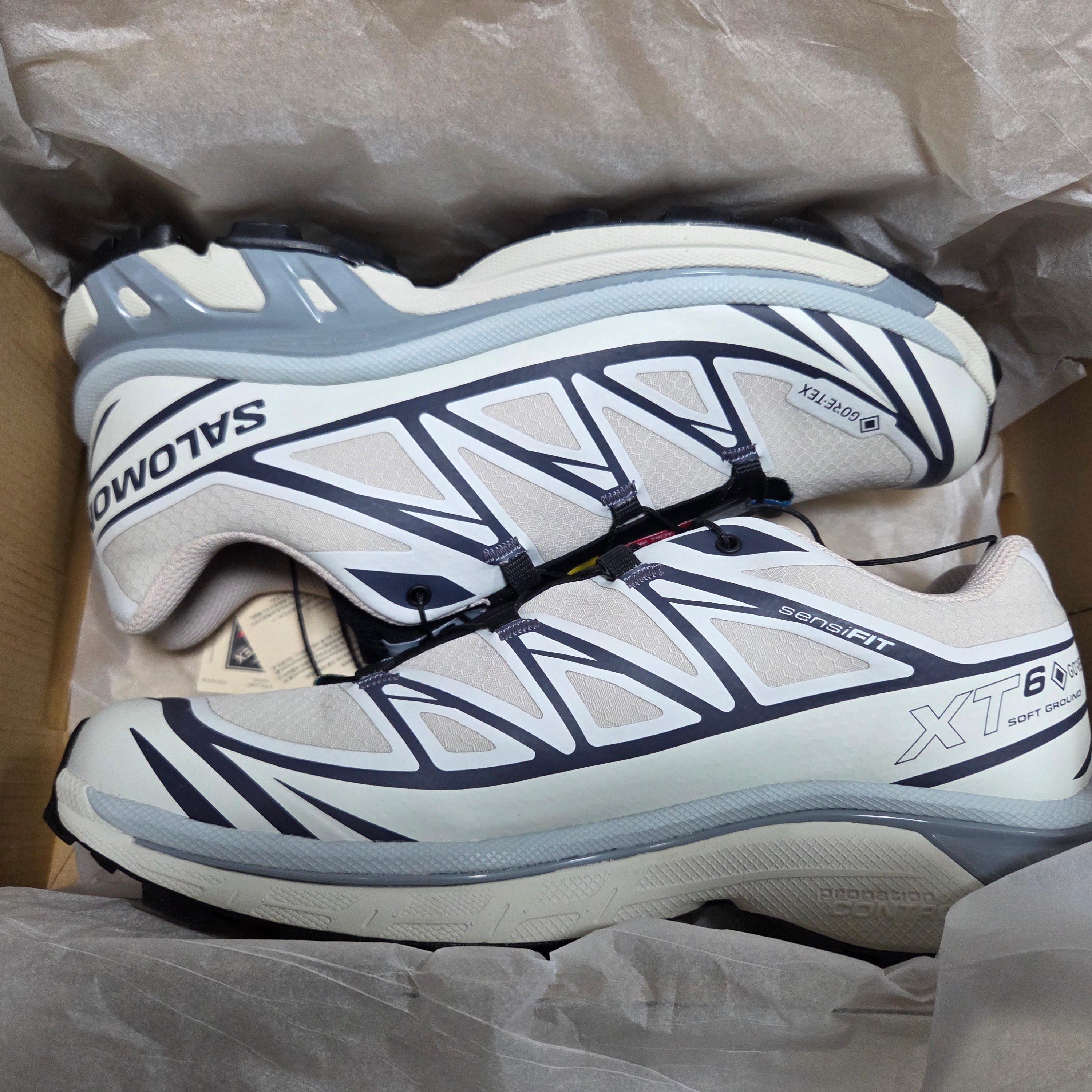 Salomon XT-6 GTX Silver Cloud Black 착용 스타일
