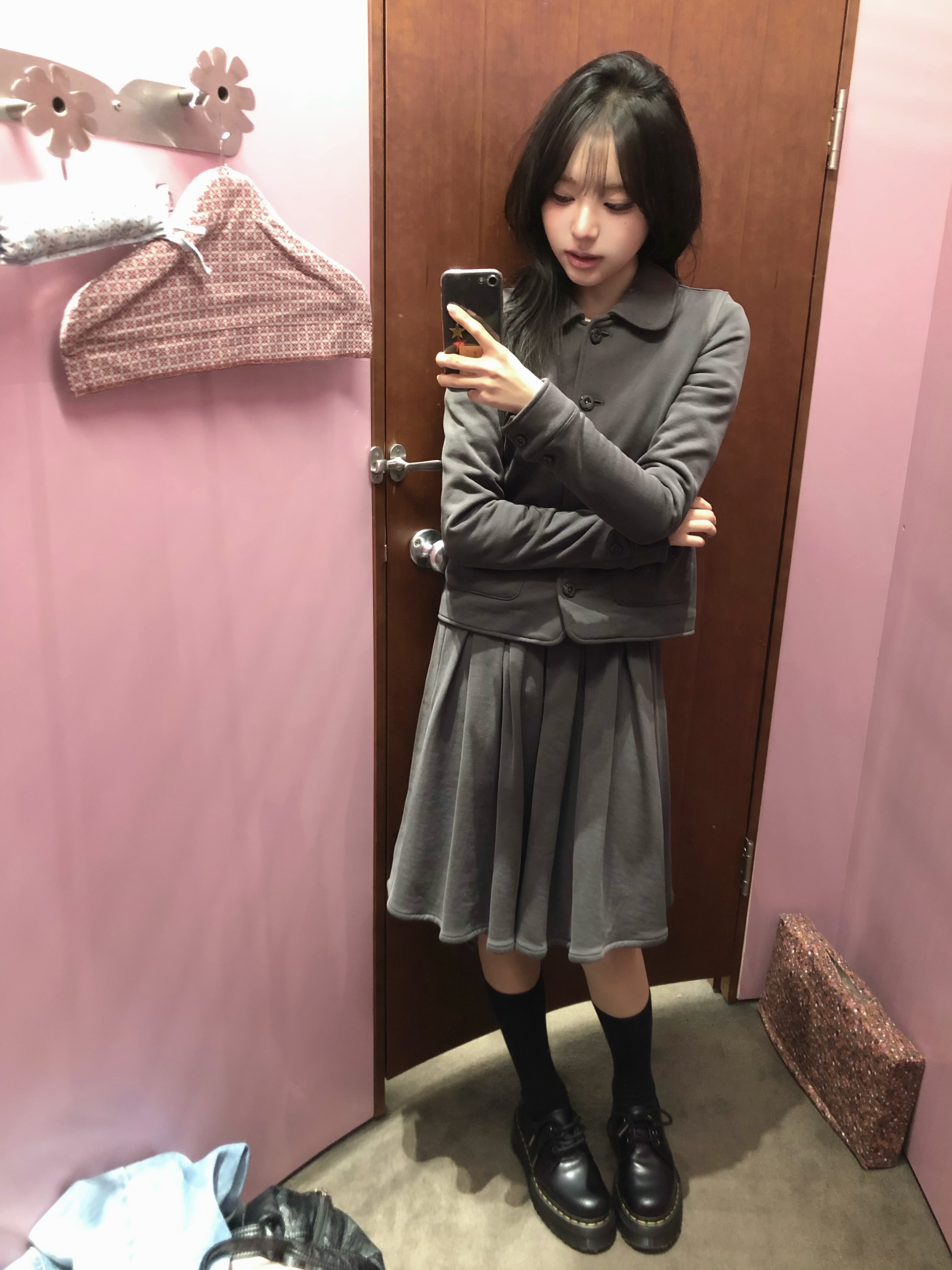 COYSEIO Cozy Sweat Jacket Charcoal, COYSEIO Cozy Sweat Wrap Skirt Charcoal 착용 스타일 - 3