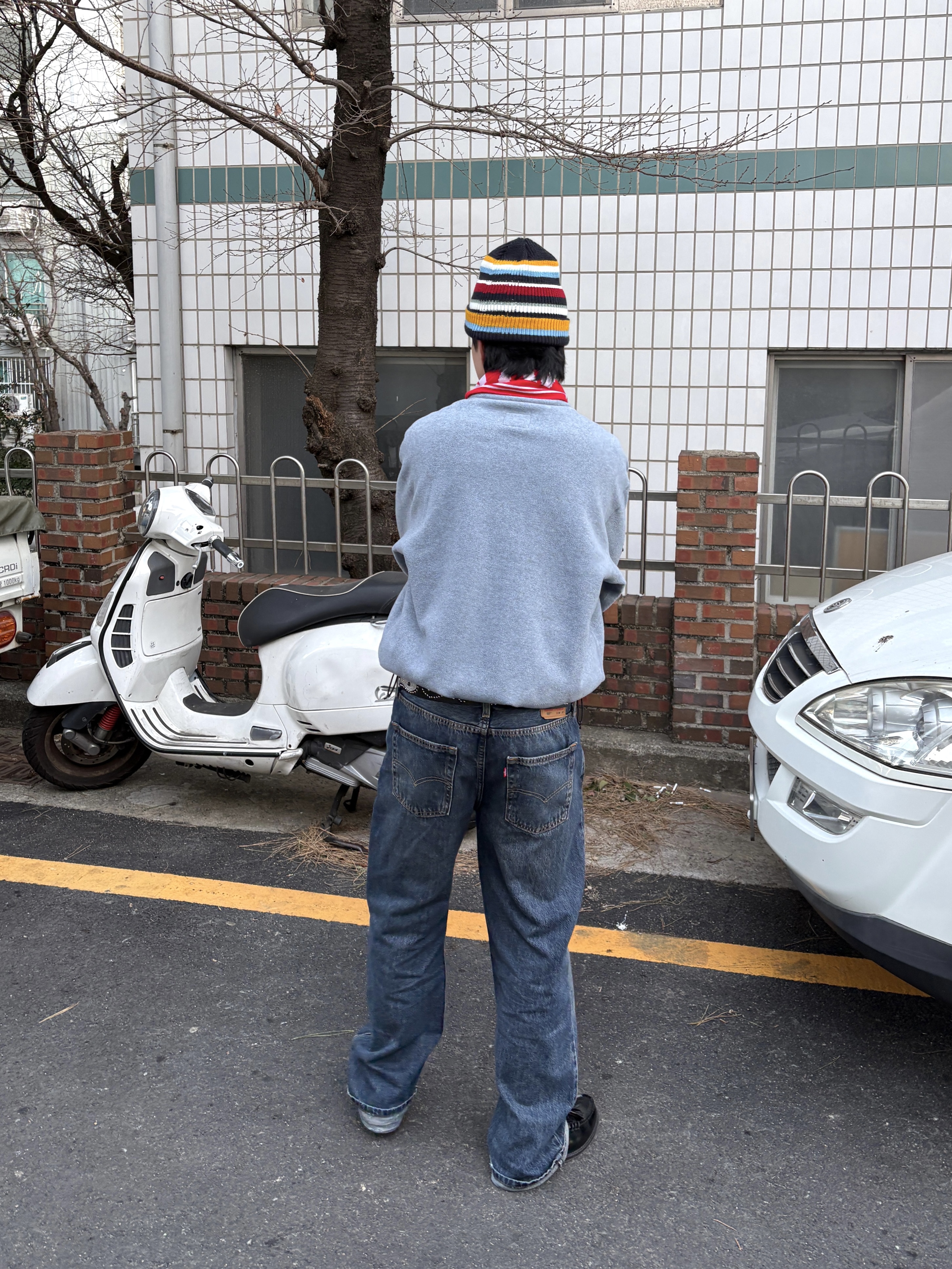 Tretorn Fleece Pullover Gray, Levi's 565 97 Loose Straight Jeans Dark Indigo 착용 스타일 - 6