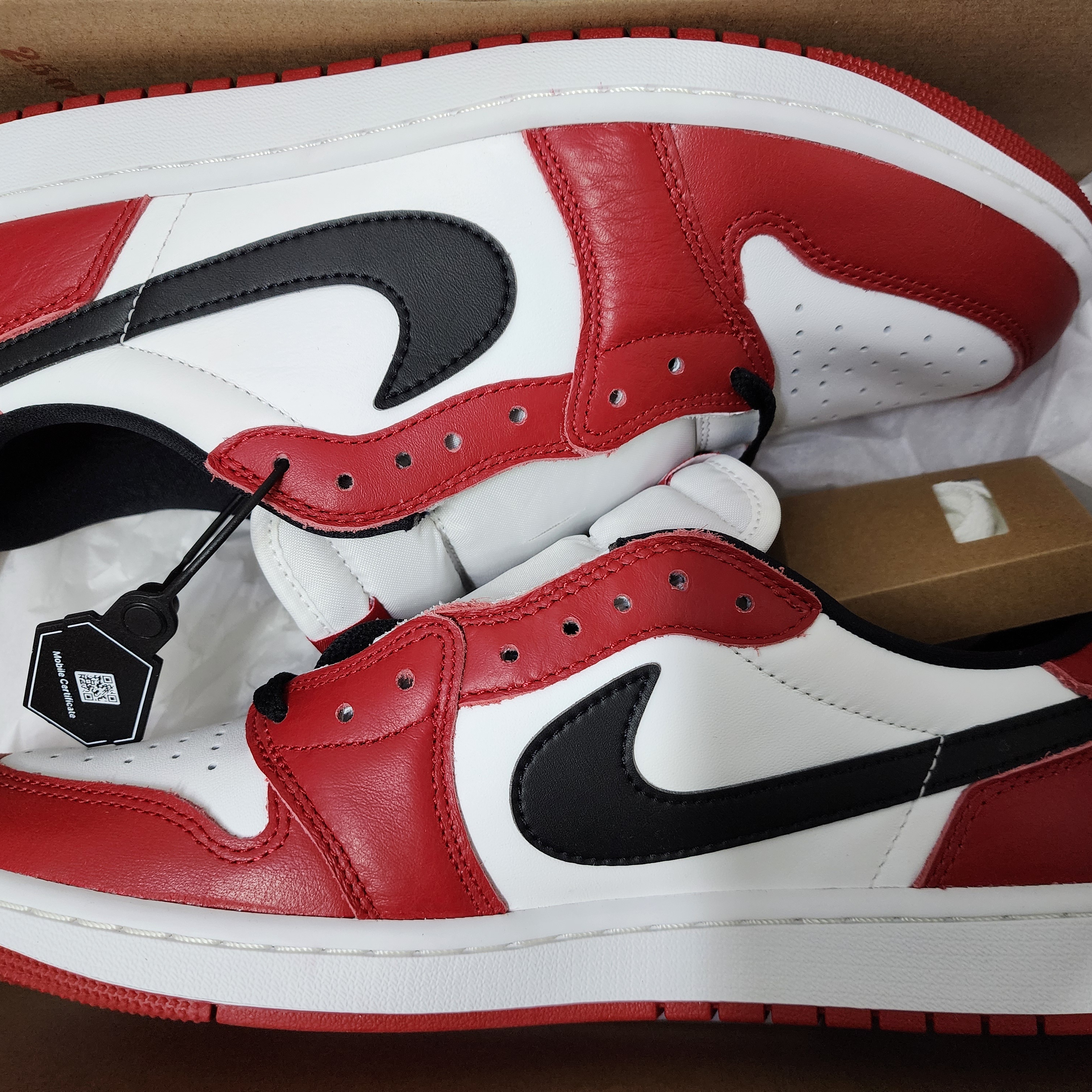 Jordan 1 Retro Low OG Chicago 착용 스타일