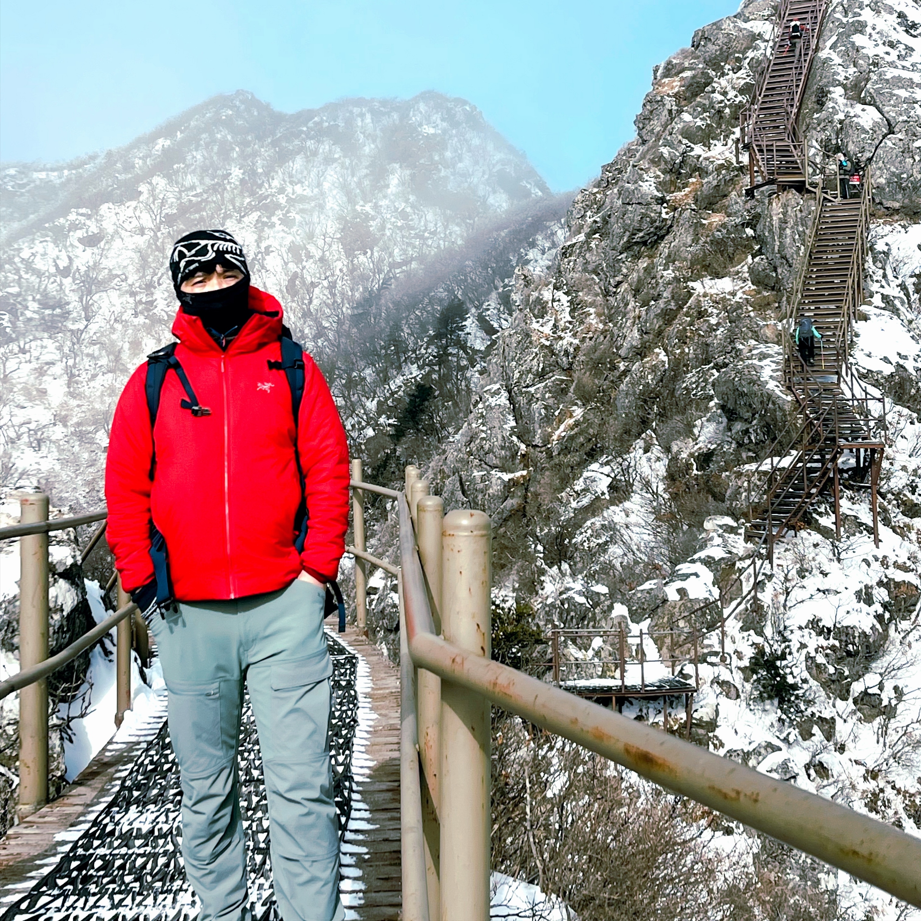 Arc'teryx Bird Head Toque Orca, Arc'teryx Atom Heavyweight Hoody Heritage 착용 스타일
