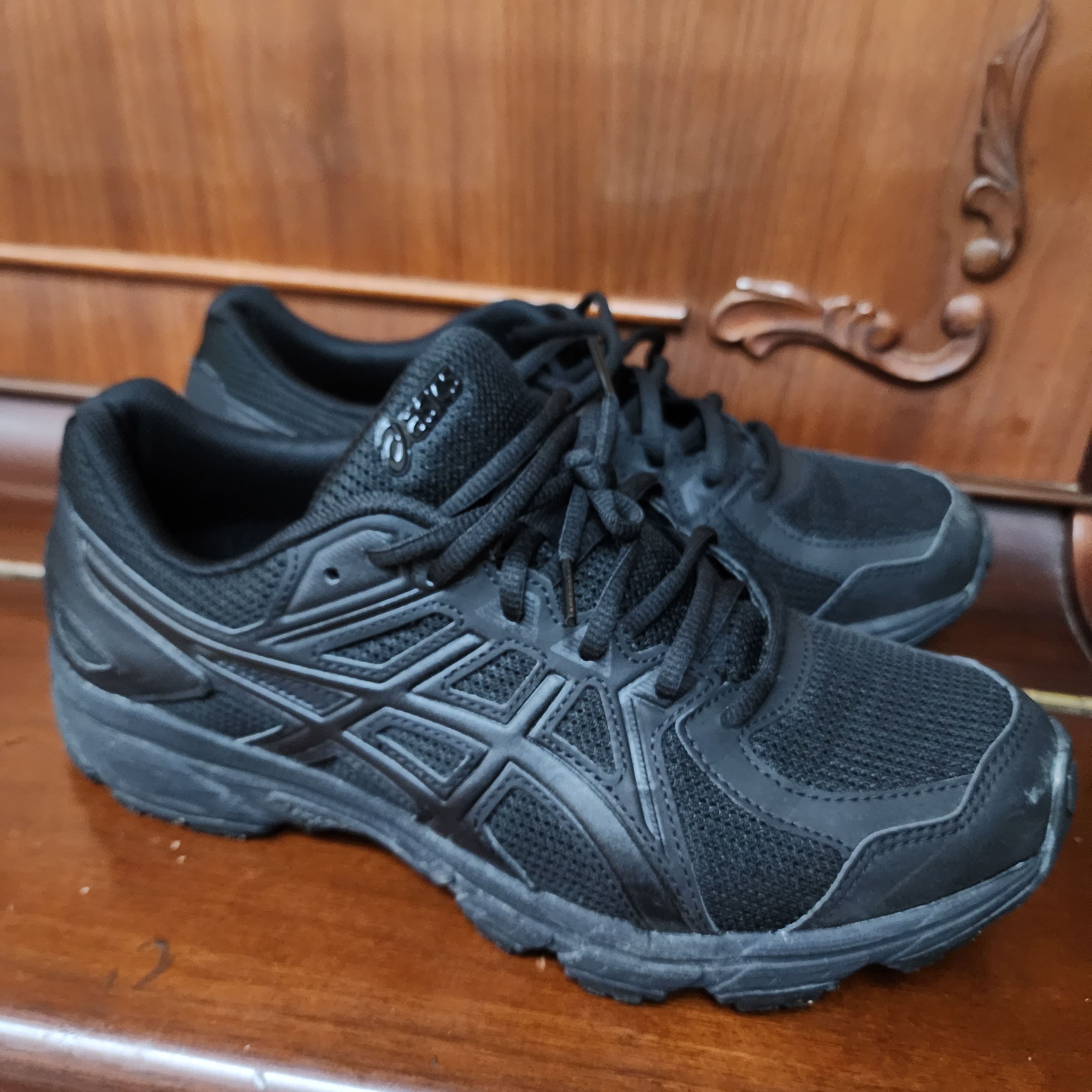 Asics Jog 100 T Black - 4E Extra Wide 착용 스타일 - 2