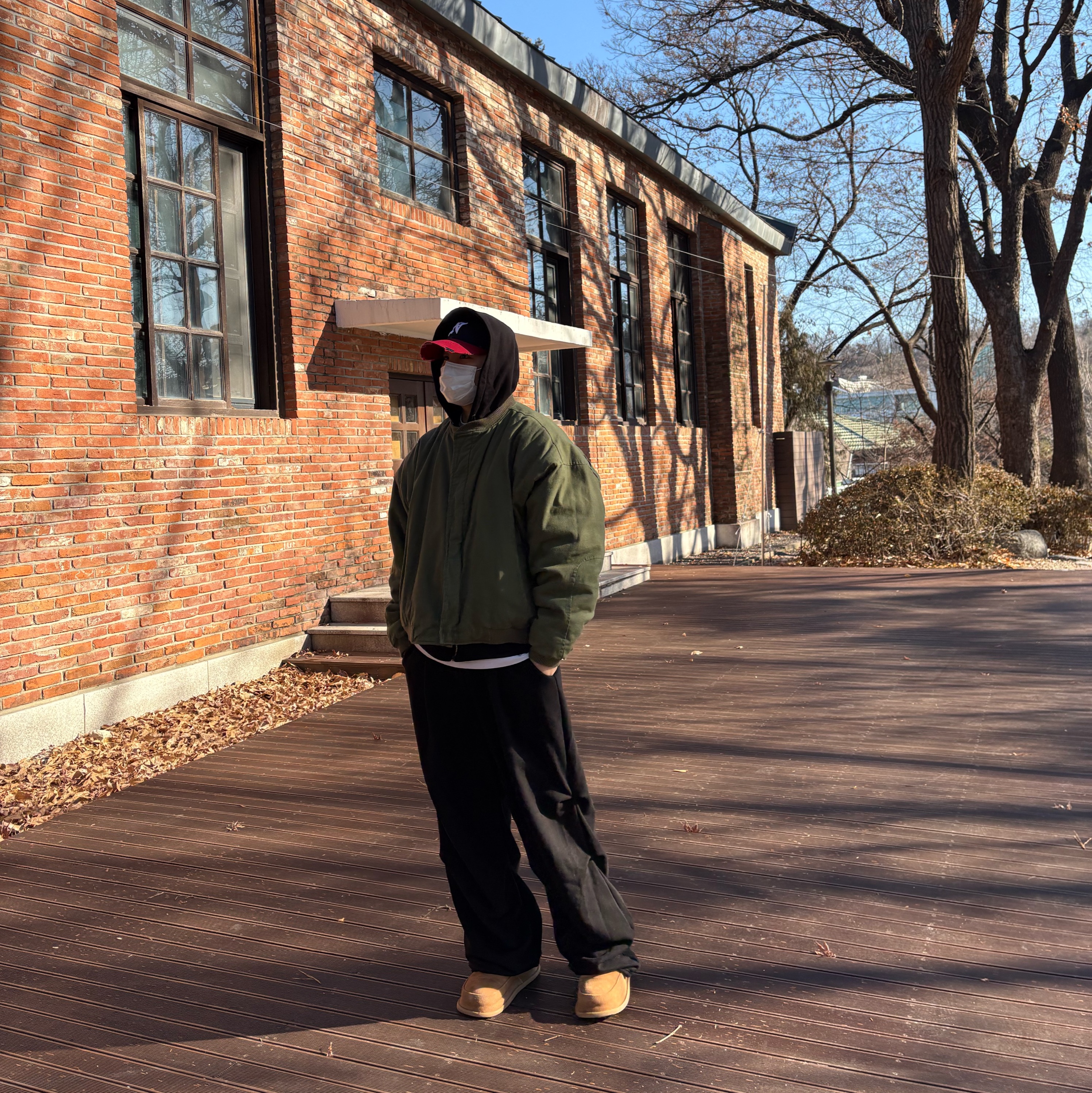 Nonnod Sulfur Dye Serge Bomber Jacket Vintage Khaki, NONPARKING X kinchi N Road Boots Brown 착용 스타일 - 2