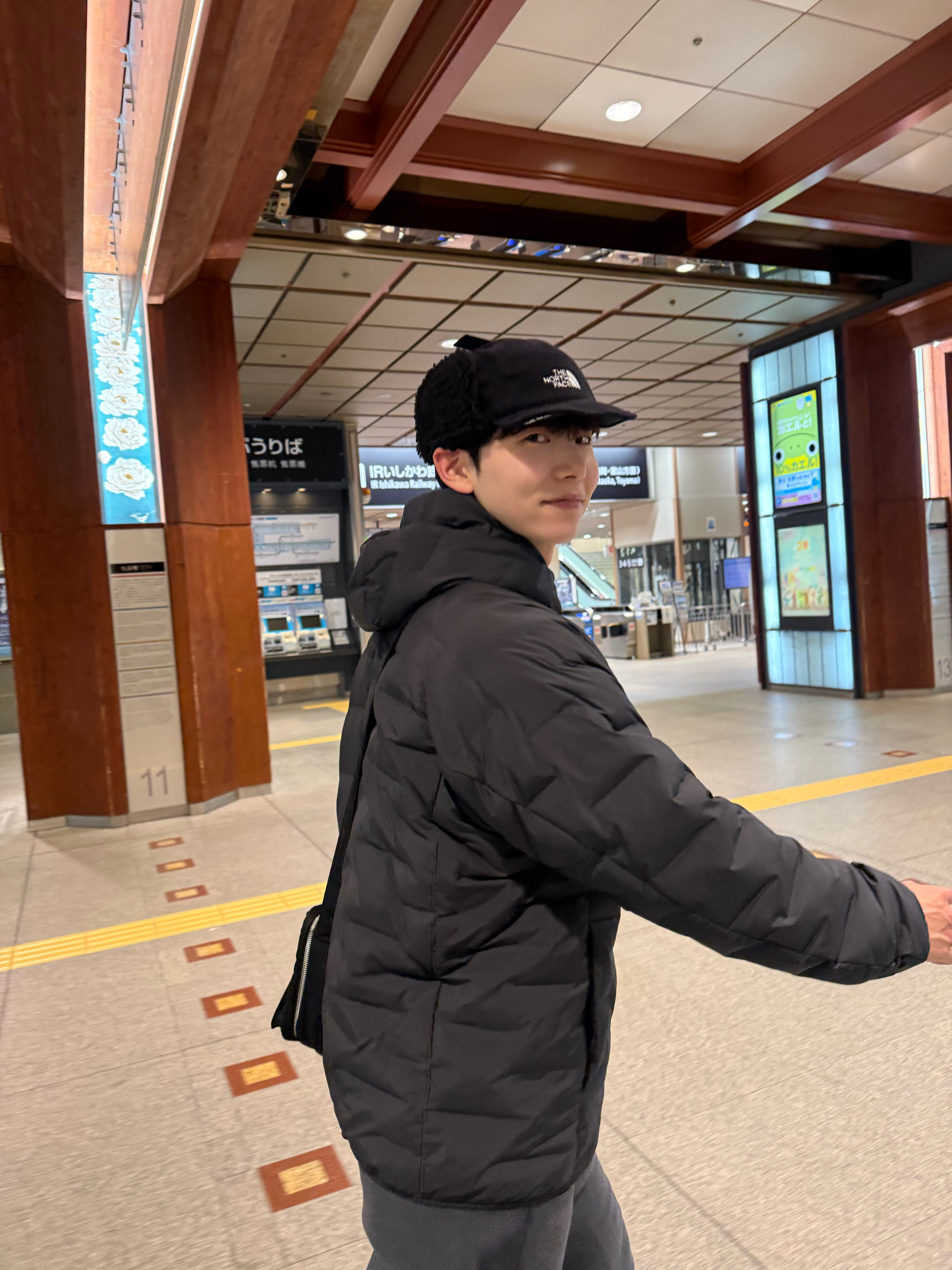The North Face Fleece Earmuff Cap EX Black, Uniqlo Pufftech Parka Black - JP 착용 스타일 - 2