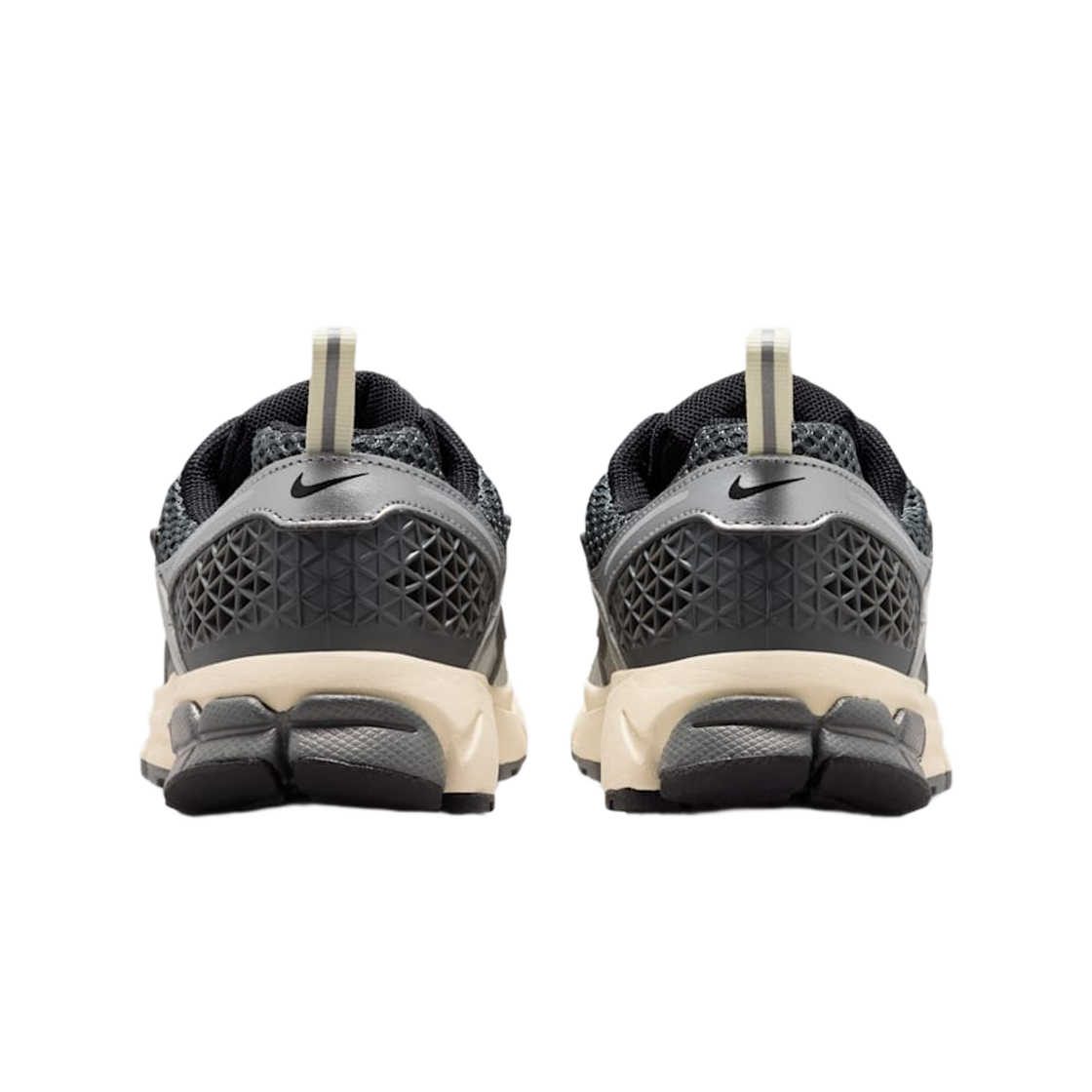 (GS) 나이키 보메로 5 아이언 그레이 메탈릭 실버((GS) Nike Vomero 5 Iron Grey Metallic Silver) - 3