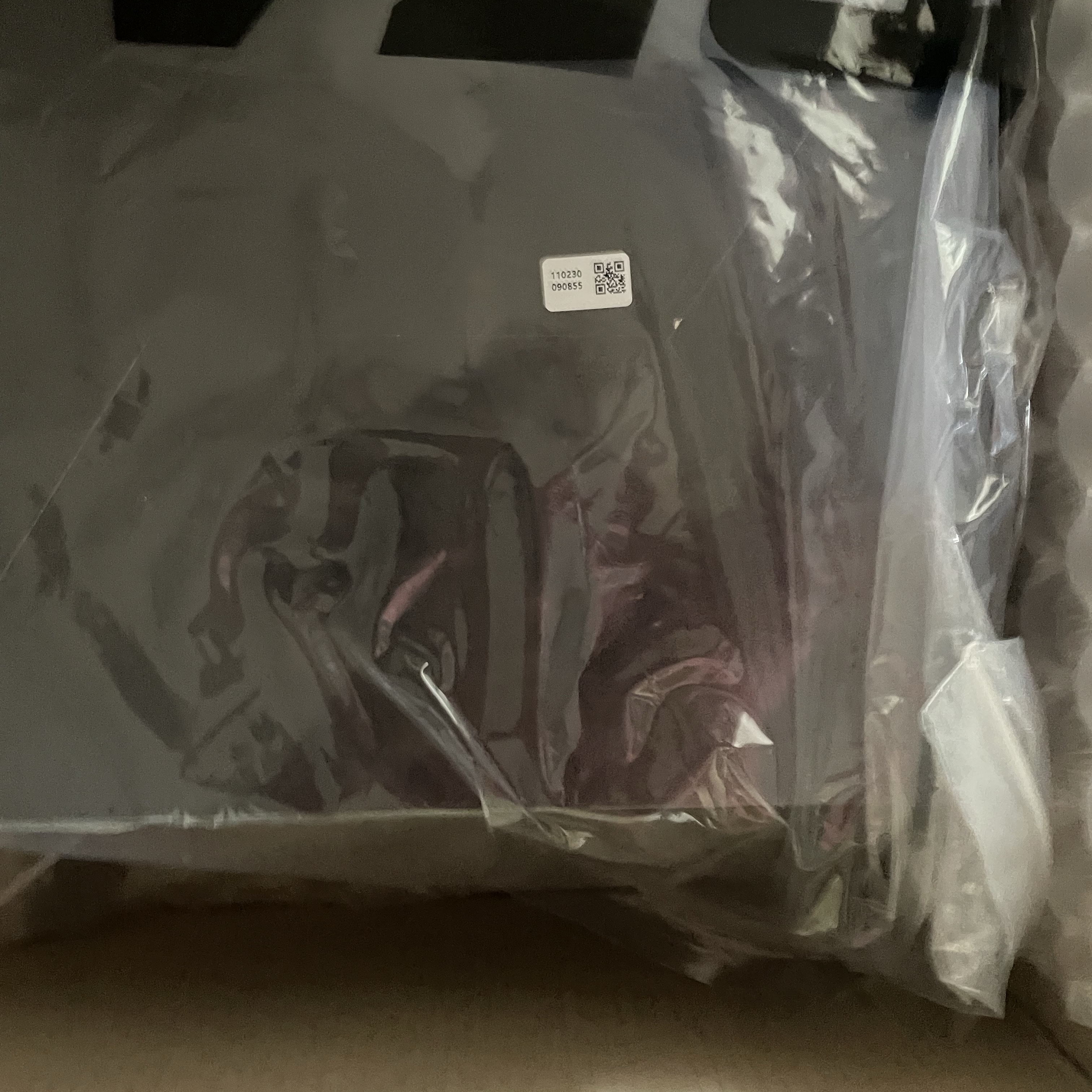 Pop Mart Skullpanda You Found Me ! Series Plush Doll Pendant Sealed Case (9 Blind Boxes) 착용 스타일