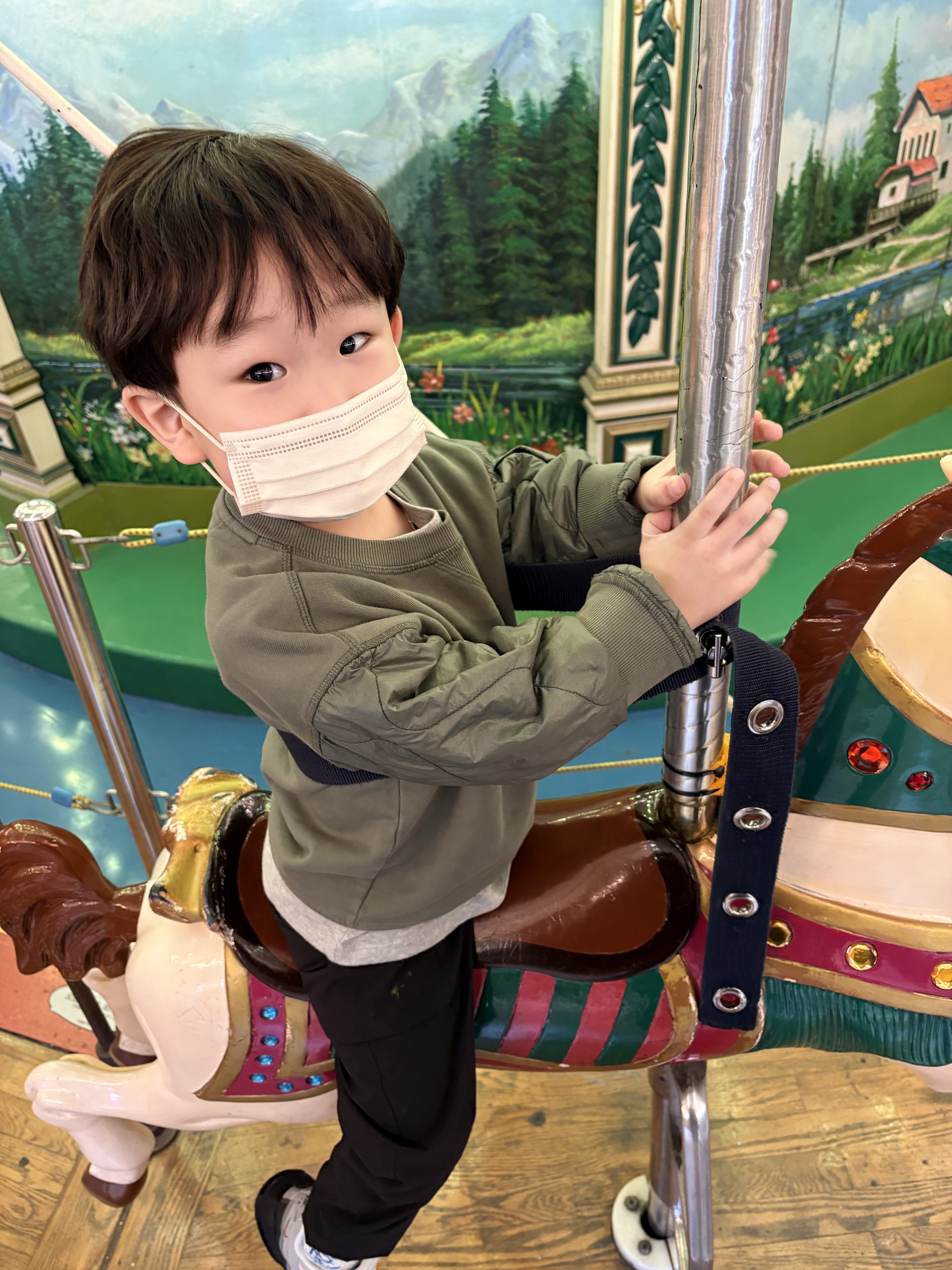 (Kids) BAPE 1st Camo Milo Shark Zip Hoodie Green, (Kids) The North Face 1996 Eco Nuptse Down Jacket Real Black ์ฐฉ์ฉ ์คํ์ผ - 6