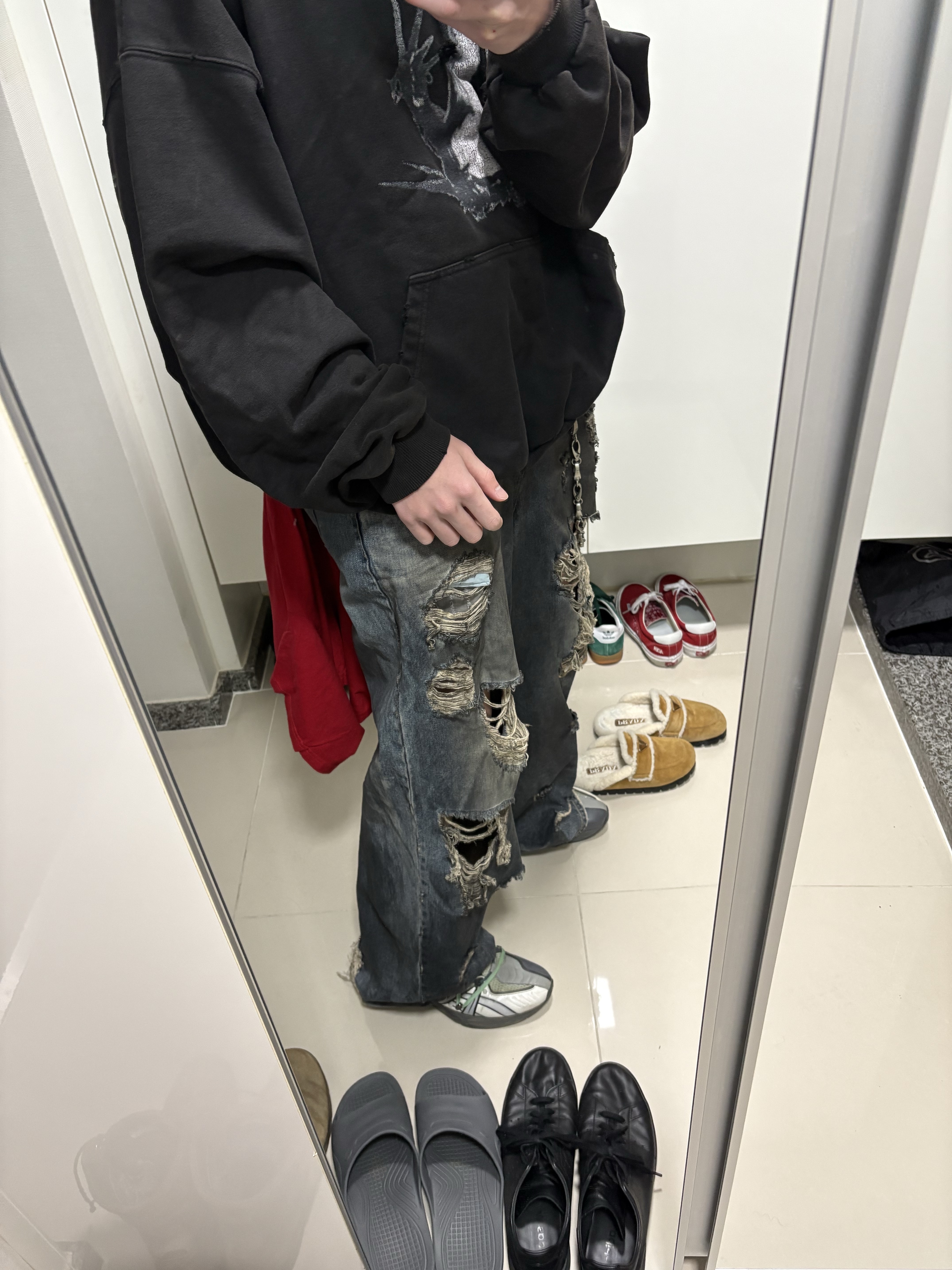 Needles H.D. Track Pants Poly Smooth Purple, C.P. Company D.D. Shell Hooded Down Jacket Fungi Grey - 25FW 착용 스타일 - 9