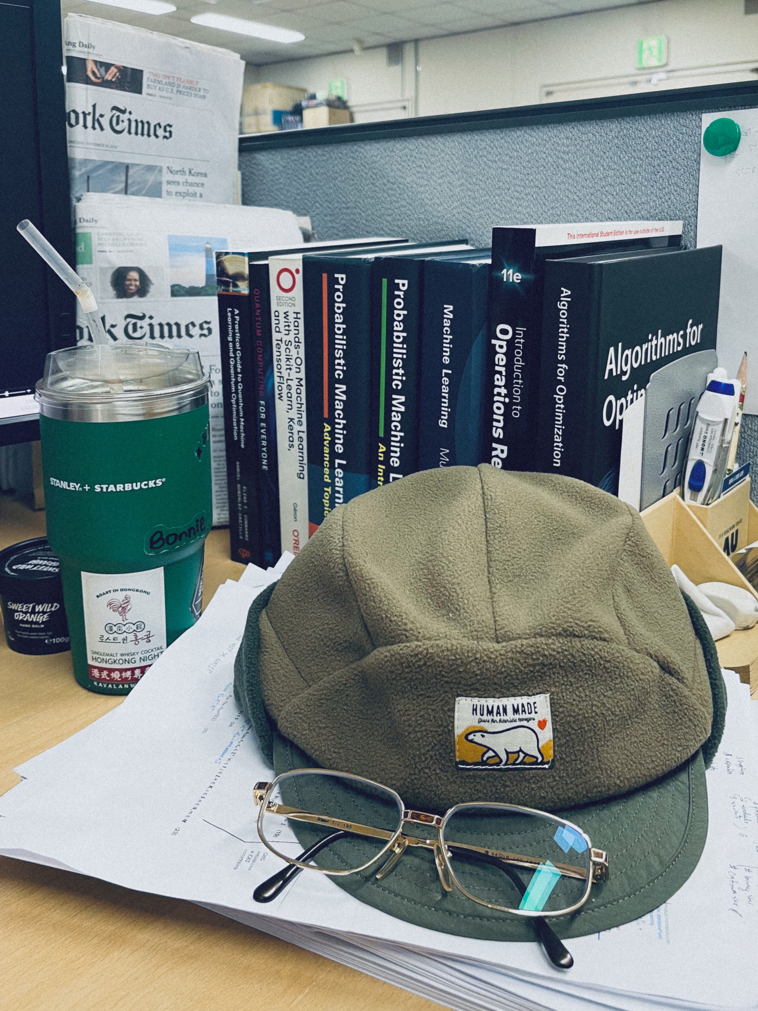 Human Made Fleece Cap Olive Drab, Stanley x Starbucks Quencher Tumbler Green 591ml 착용 스타일