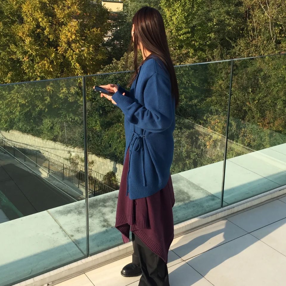ACOC Doubleway Cardigan Peacock Blue, ACOC Modular Wrap Skirt Dark Purple 착용 스타일 - 1