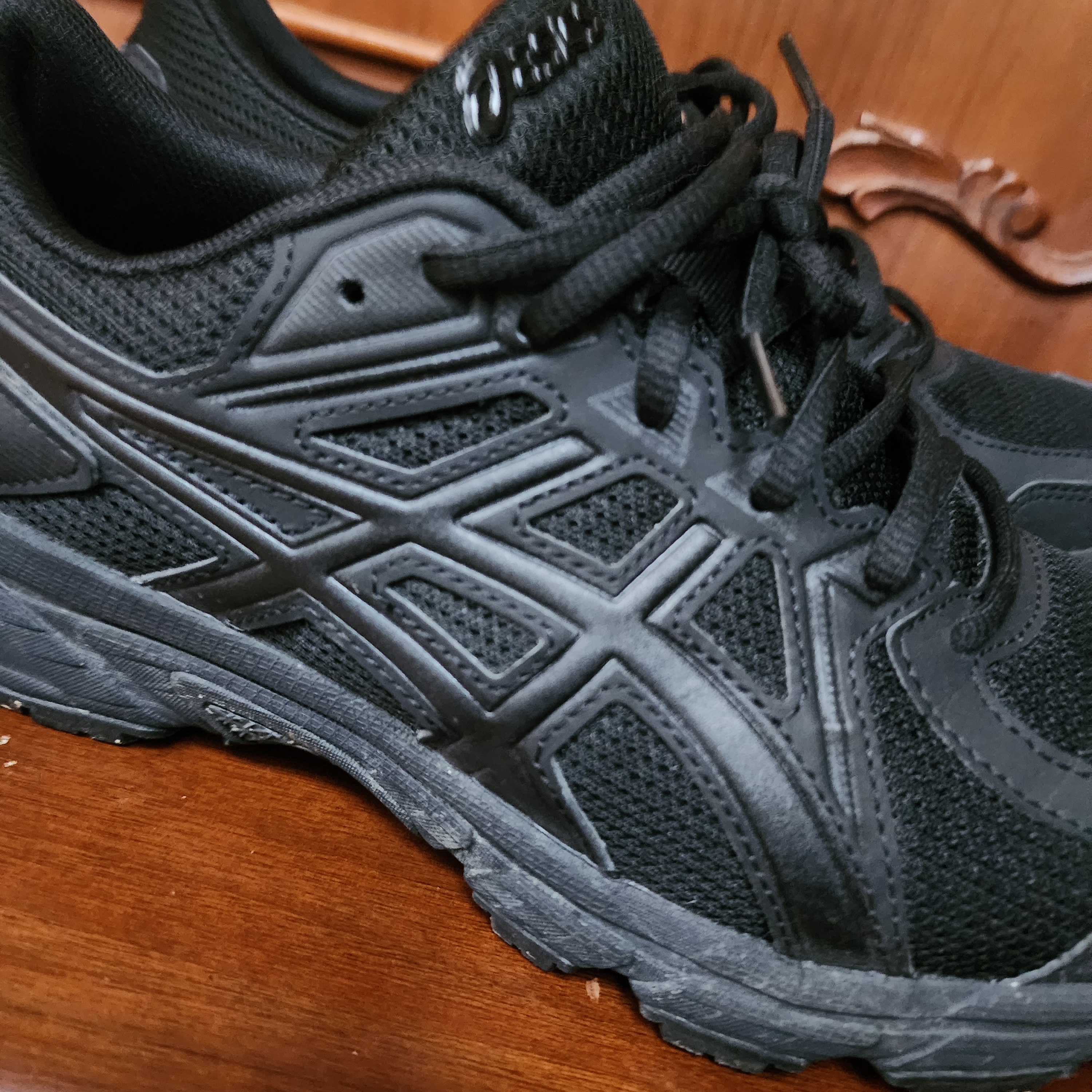 Asics Jog 100 T Black - 4E Extra Wide 착용 스타일 - 1