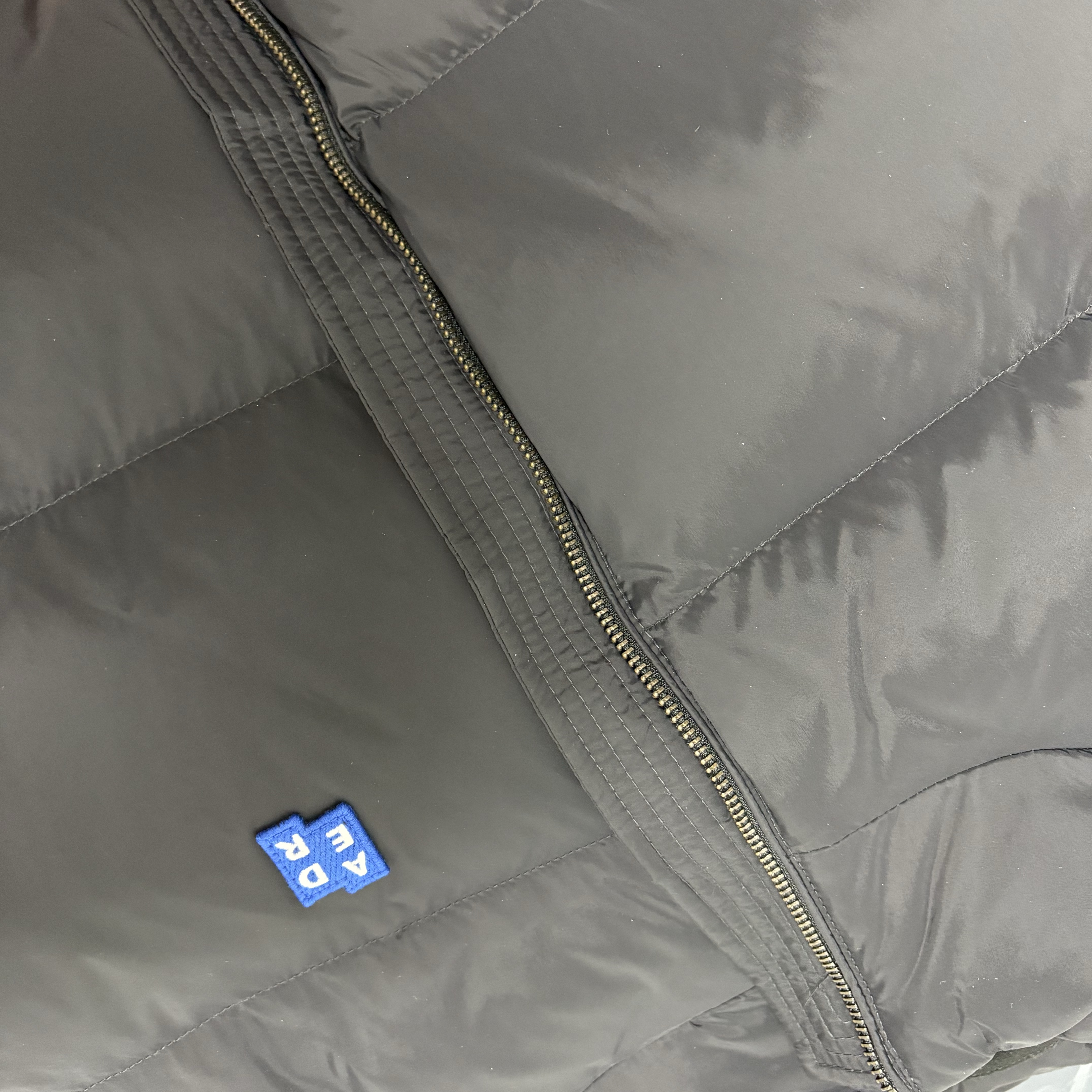 Ader Error Sig; TRS/BL Tag Puffer Jacket 01 Noir 착용 스타일 - 2
