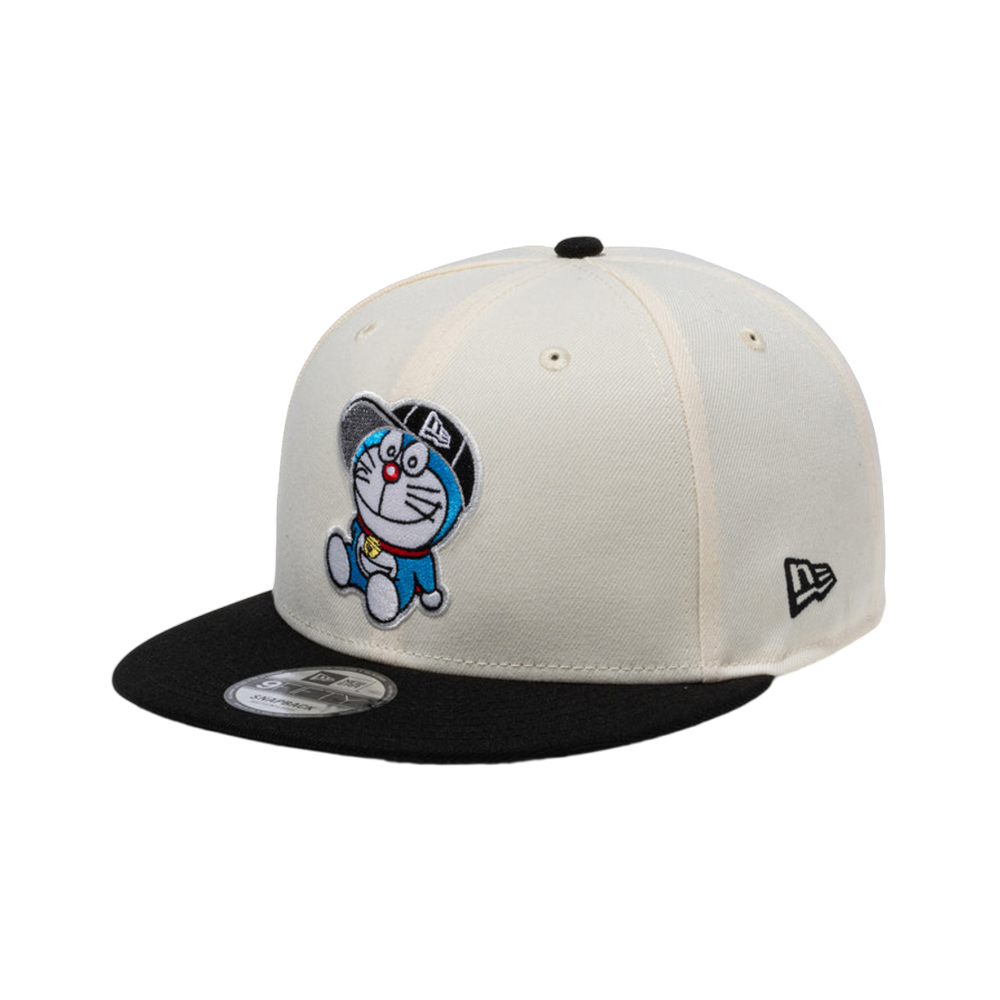 뉴에라 x 도라에몽 9피프티 크롬 캡 블랙 바이저(New Era x Doraemon 9Fifty Chrome Cap with Black Visor) - 1