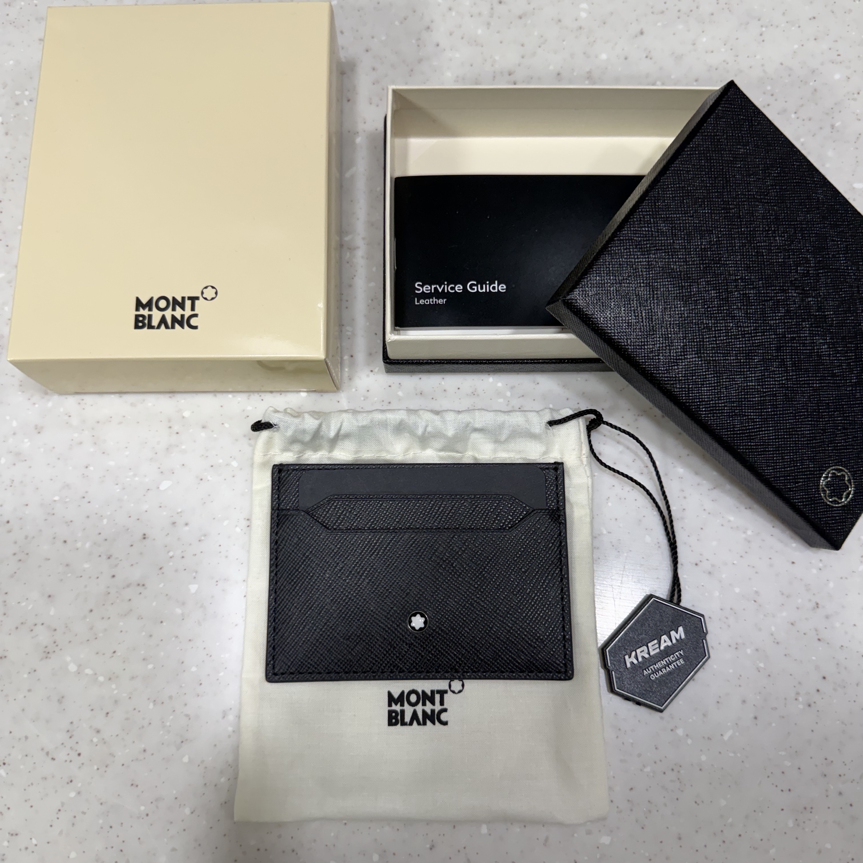 Montblanc Sartorial 5cc Card Holder Black 착용 스타일