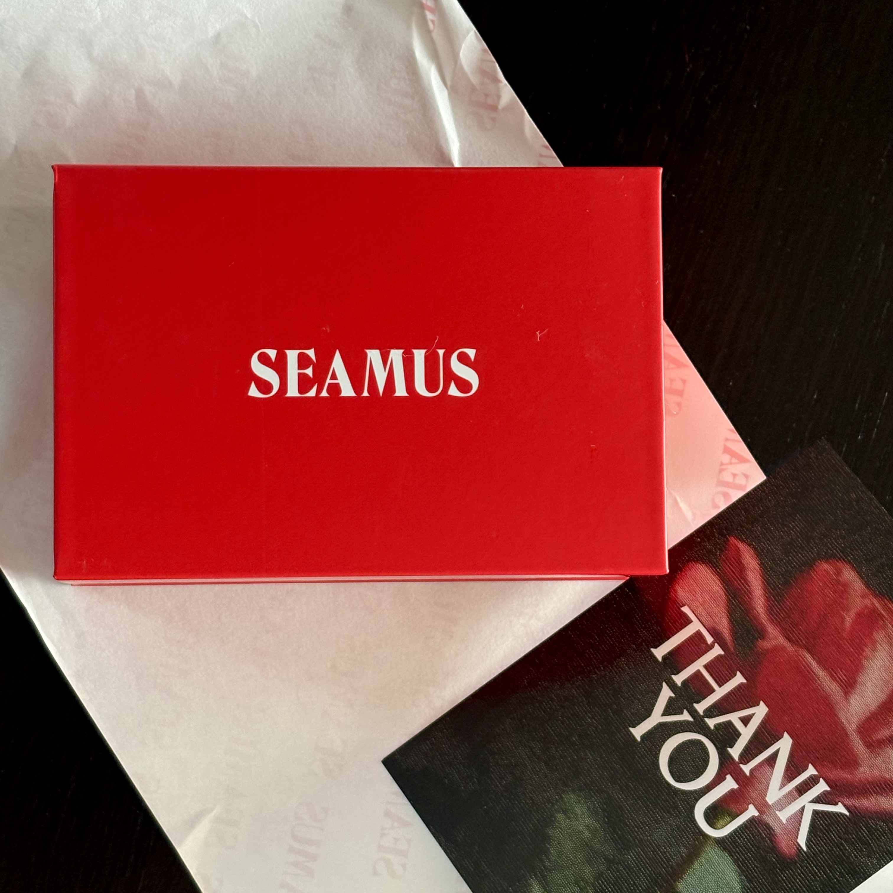 [3% 적립] SEAMUS Signature Eau de Parfum 50ml (6 Options) 착용 스타일 - 3