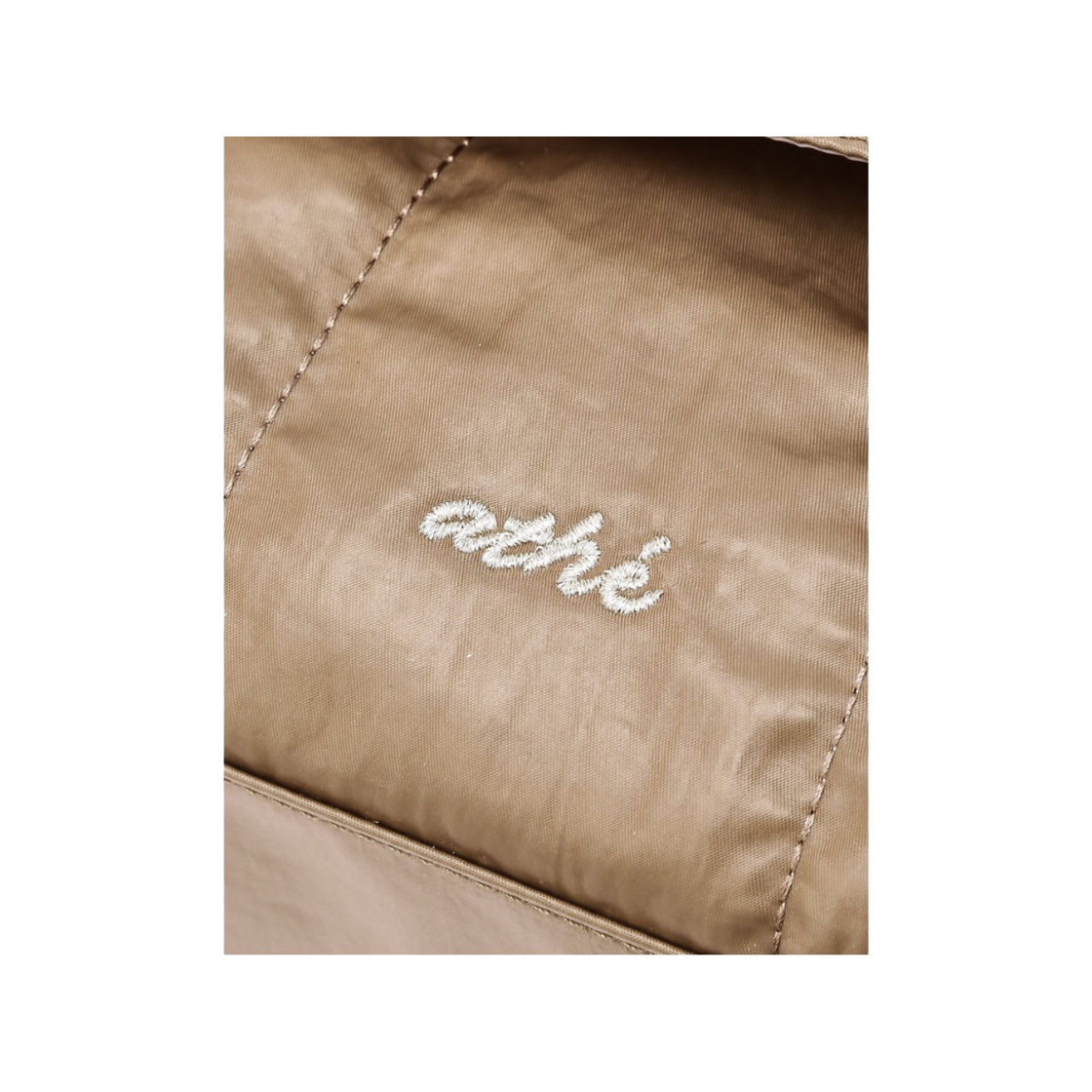 아떼 바네사브루노 액세사리 프릴 베이지 듀프스킨 토트백 M 라이트 브라운(Athe Vanessabruno Acc Frill Beige Dupeskin Frill Tote Bag M Light Brown) - 4