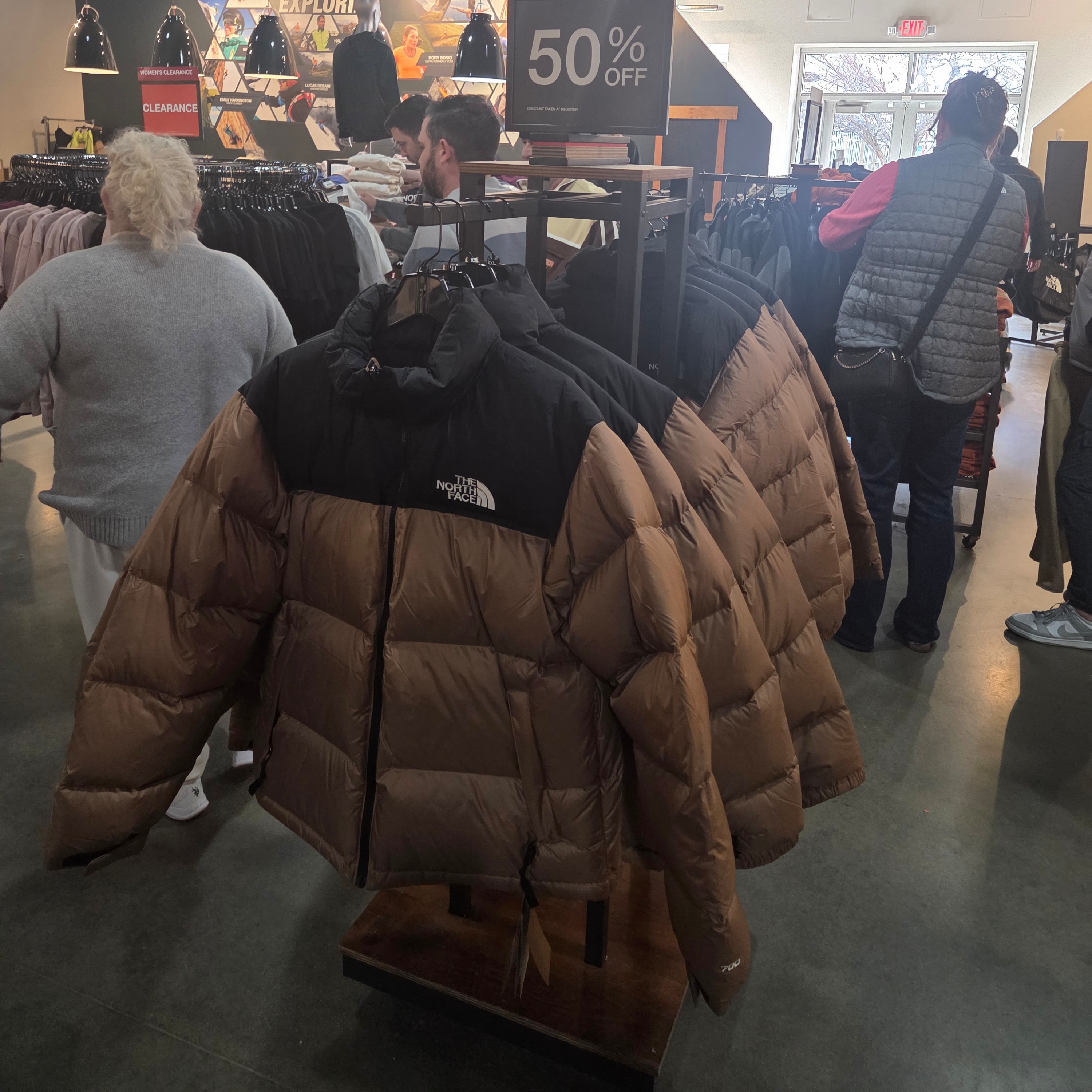 The North Face 1996 Retro Nuptse Jacket Beige Brown - 25FW 착용 스타일