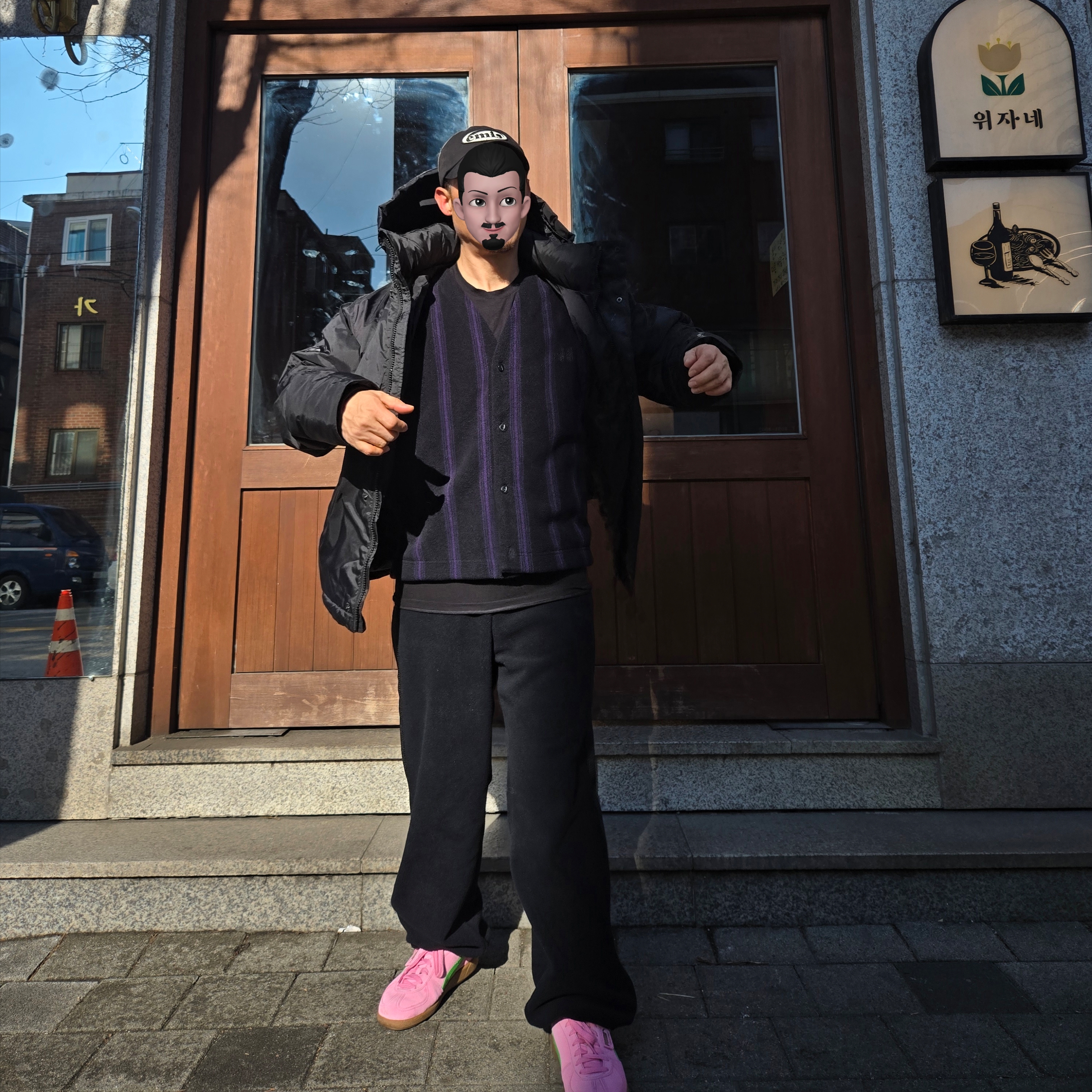 Uniqlo x Needles Fleece Oversized Cardigan Black - KR, Uniqlo x Needles Fleece Wide Pants Black - KR 착용 스타일 - 1