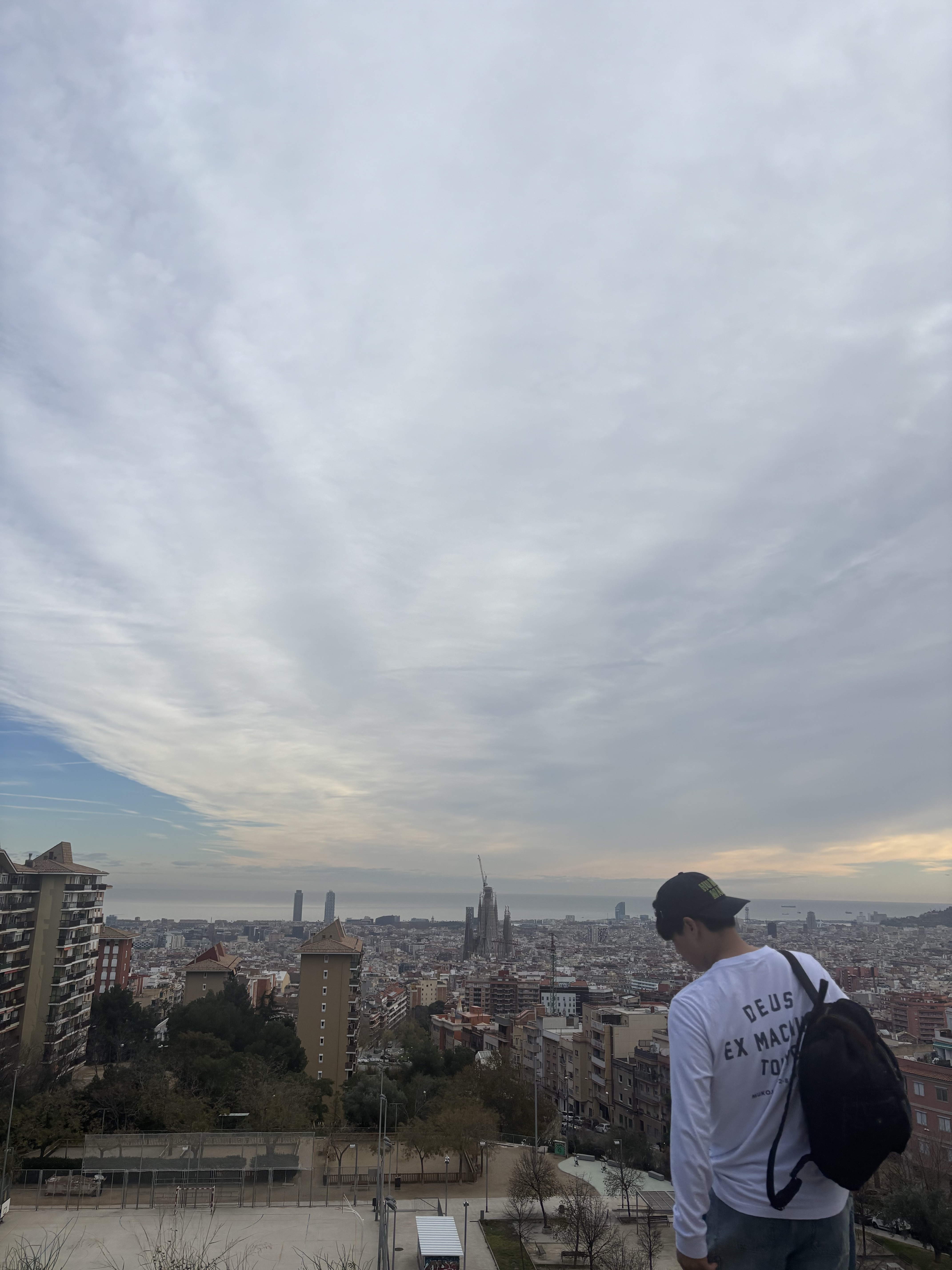 Deus Ex Machina Tokyo Asakusa Address Long Sleeve T-Shirt White, Human Made 6 Panel Cap #2 Navy 착용 스타일 - 3