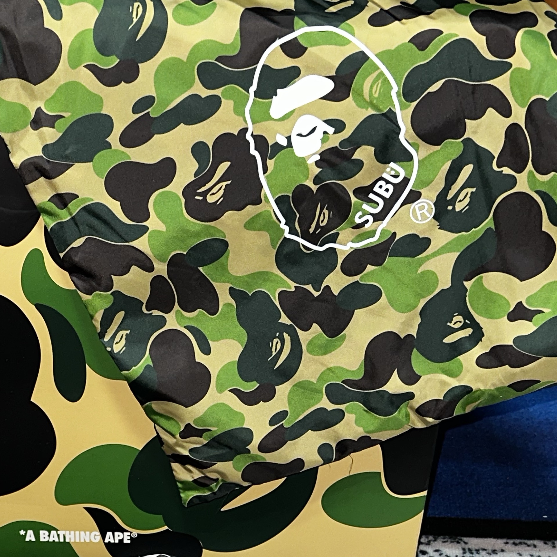 Subu x BAPE Puffer Sandals Black 착용 스타일 - 2