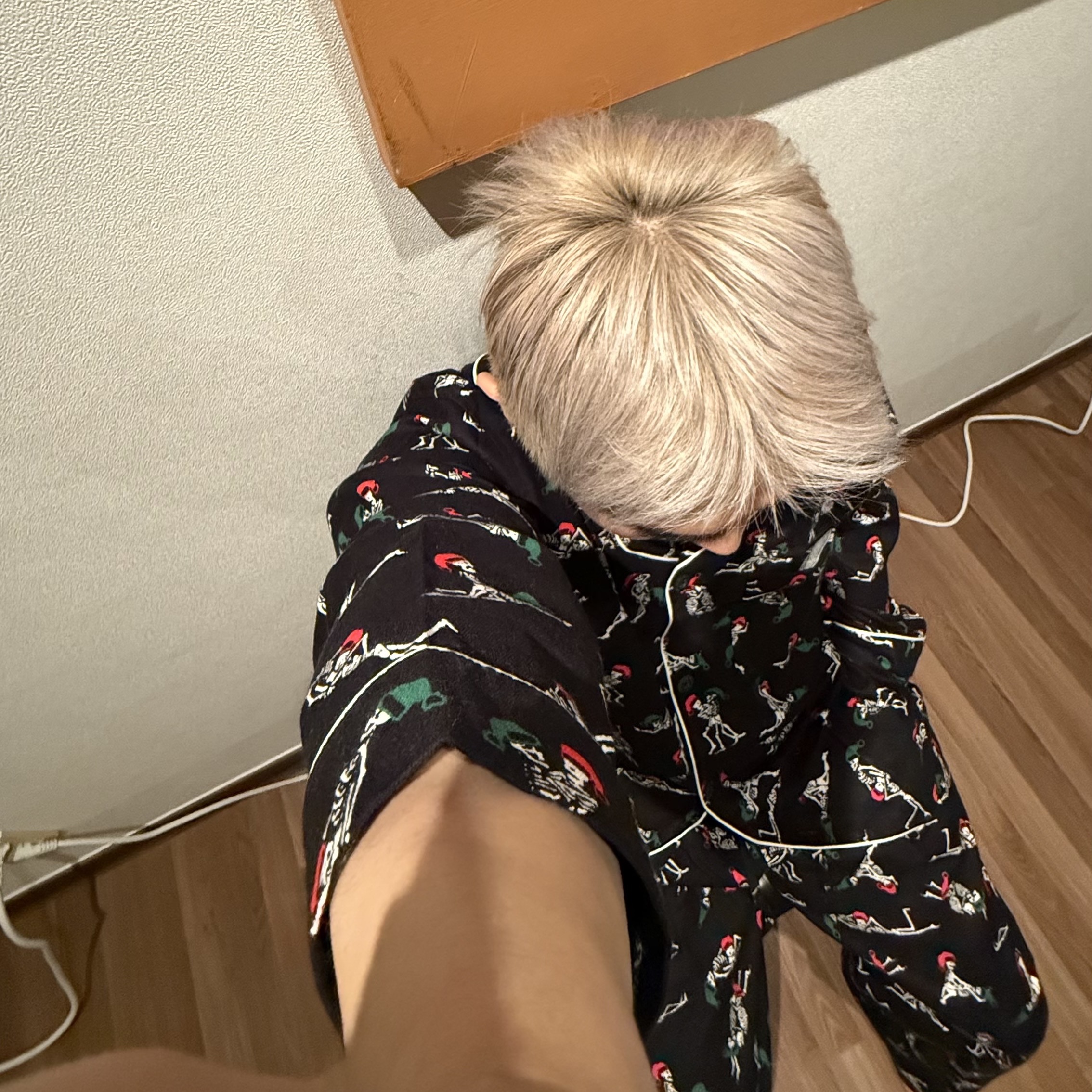 Supreme Holiday Pajama Set Black - 25FW 착용 스타일