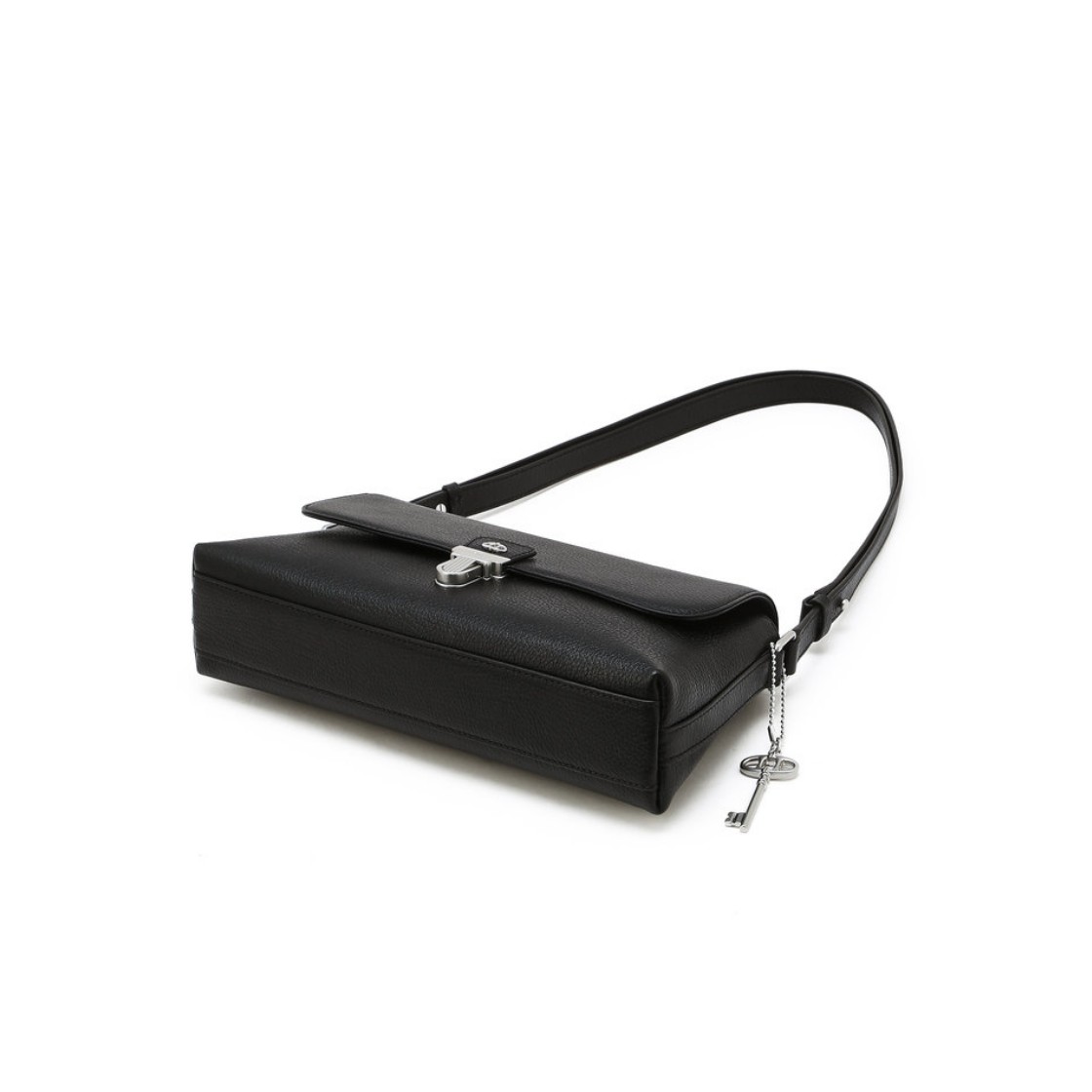 아떼 바네사브루노 액세사리 누아르 블랙 레더 플랩 숄더백 M 블랙(Athe Vanessabruno Acc Noir Black Leather Flap Shoulder Bag M Black) - 3