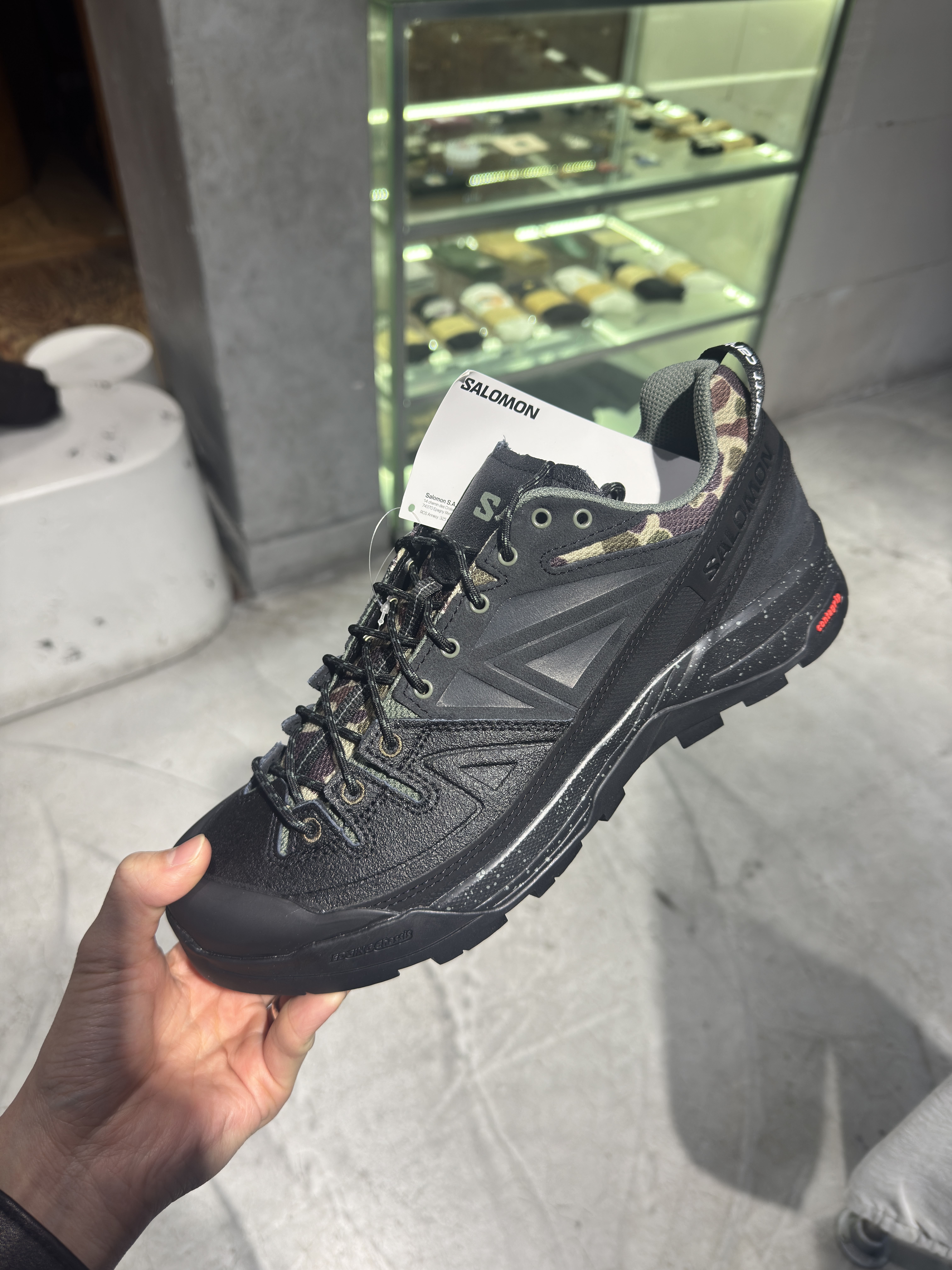 Salomon x Carhartt WIP X-Alp Black 착용 스타일 - 2