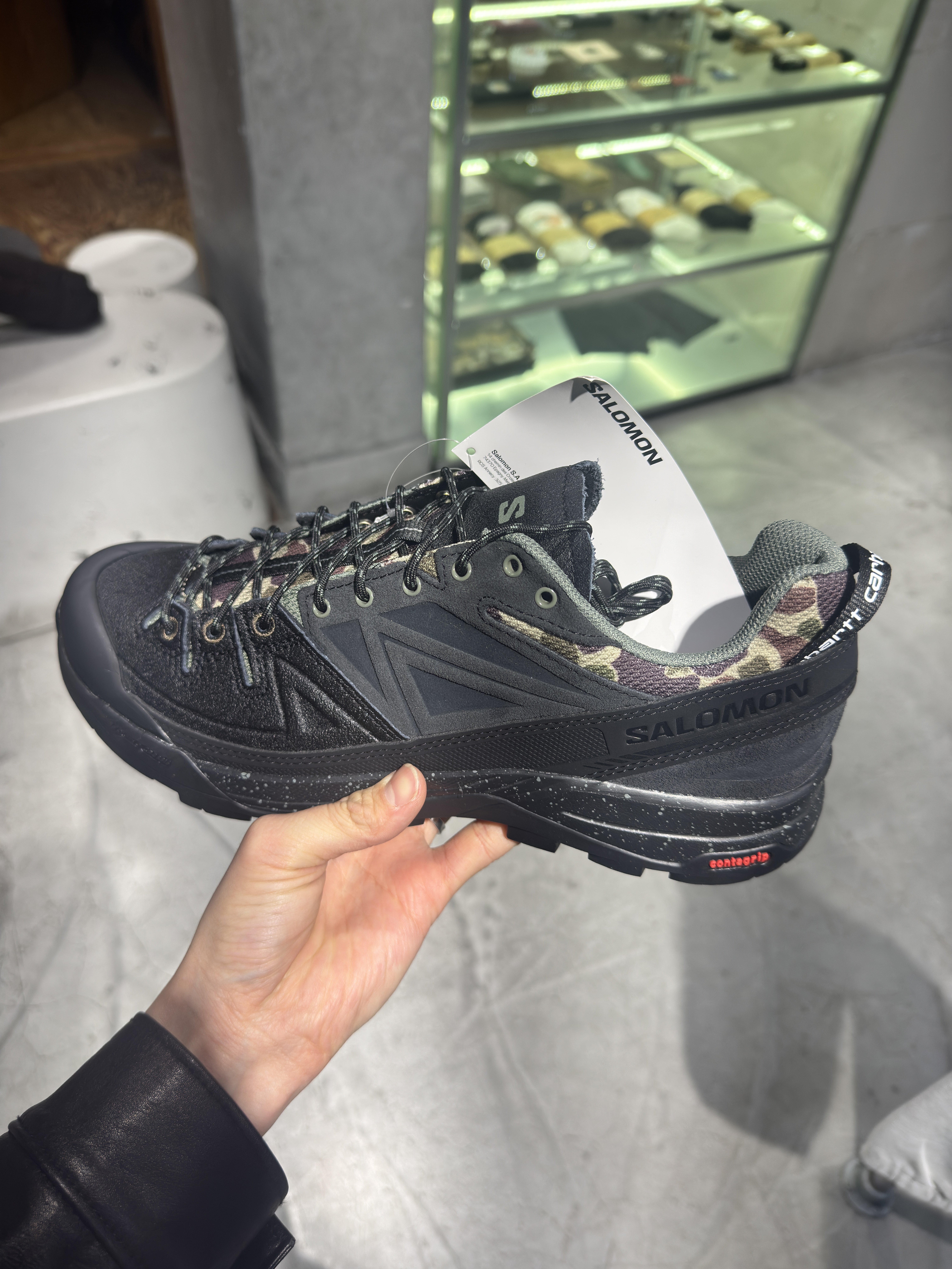 Salomon x Carhartt WIP X-Alp Black 착용 스타일 - 1