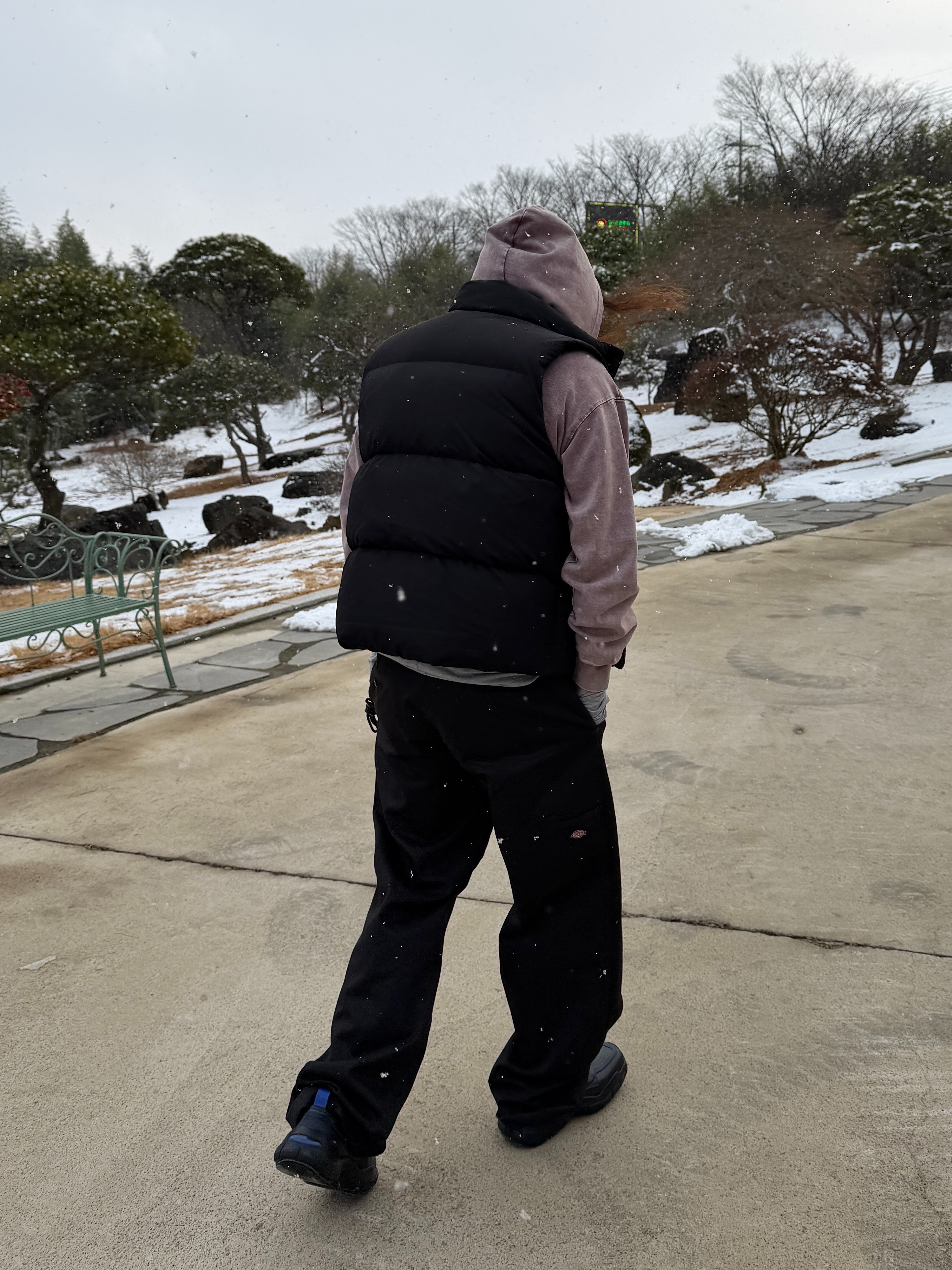 Zara x Ader Error Leather Track Sole Loafers Black, Dickies Loose Fit Double Knee Work Pants Black 착용 스타일 - 3