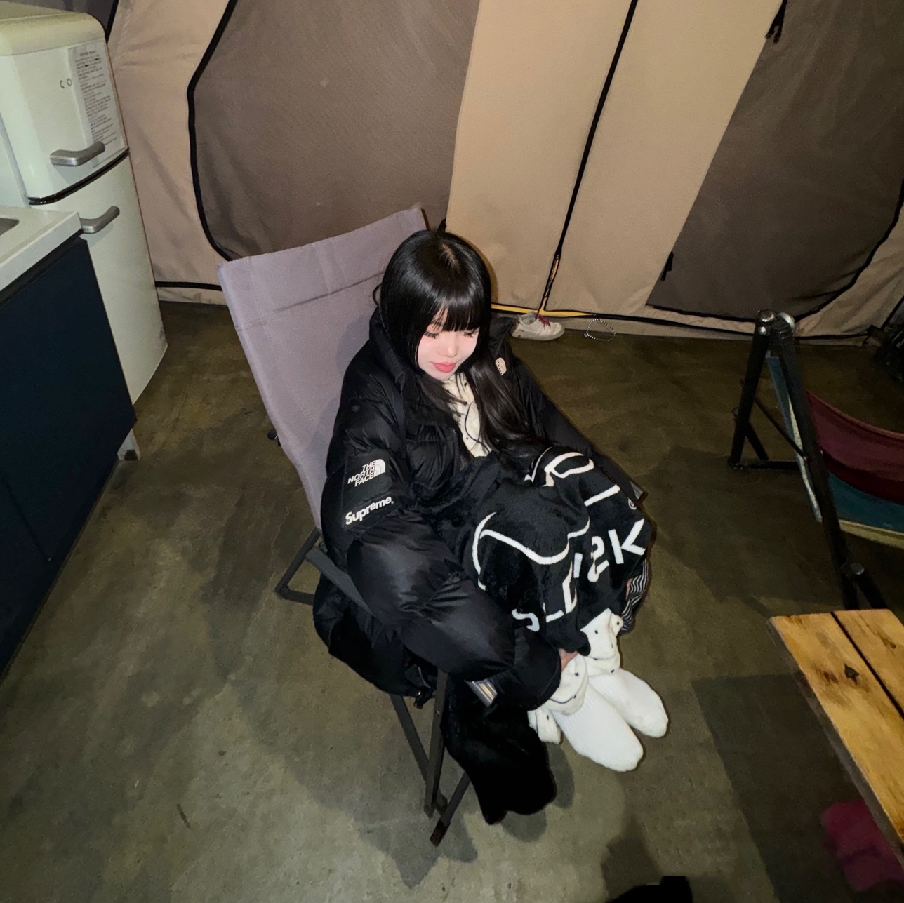 Supreme x The North Face Nuptse Jacket Black - 24FW 착용 스타일