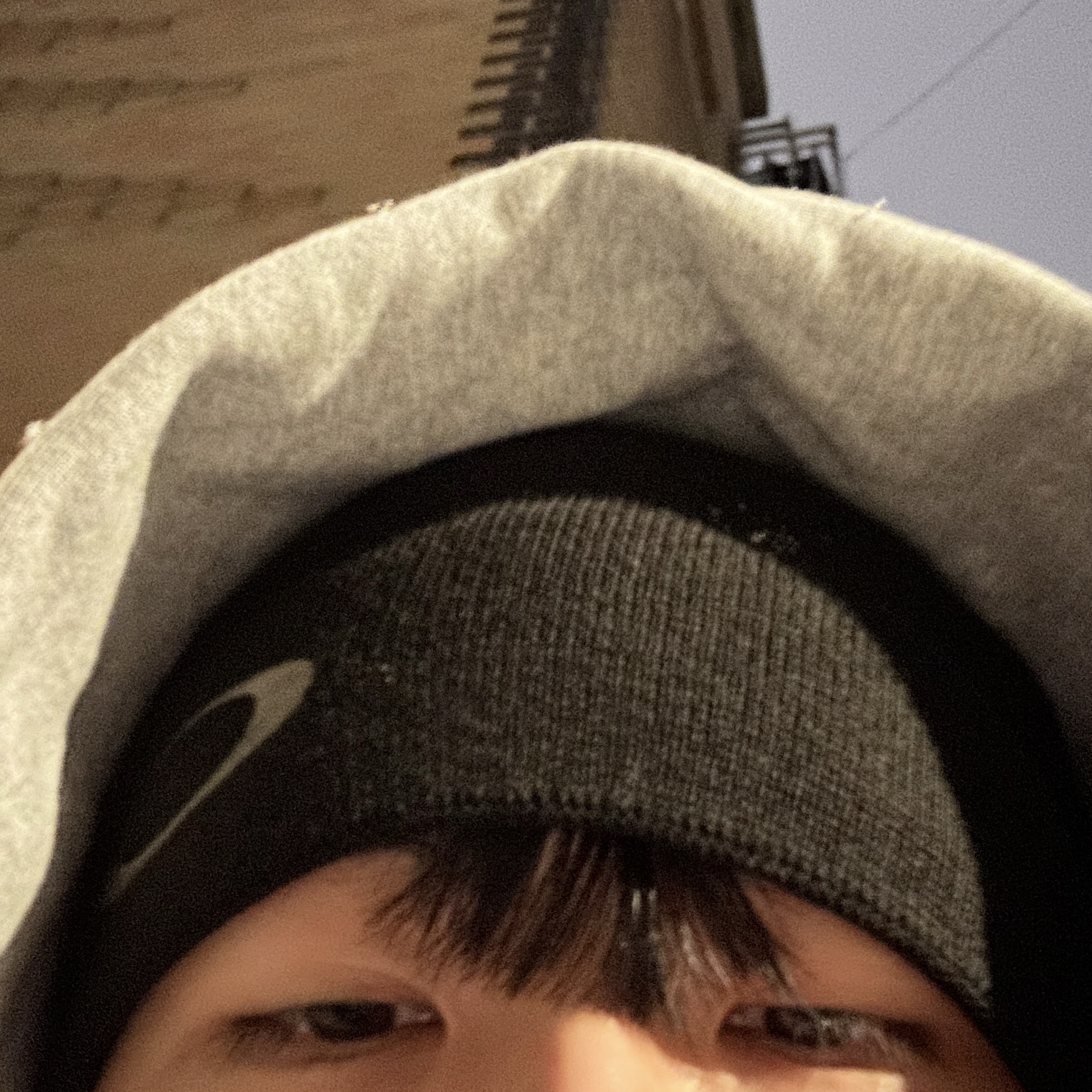 Oakley Tactical Beanie Black, Punch Drunk Parties Circle Logo Oversized Hoodie Gray 착용 스타일