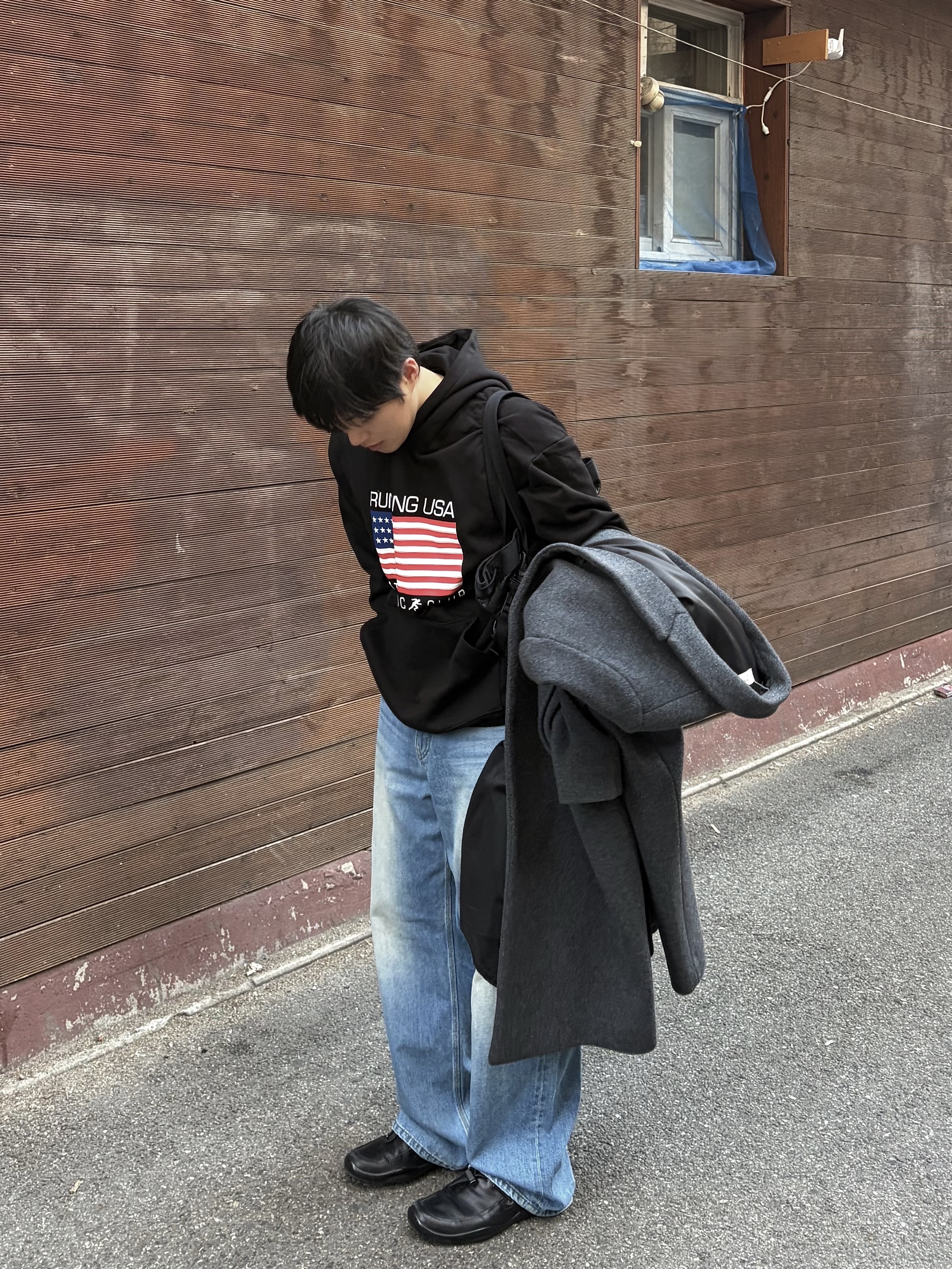 noun Wide Denim Pants Mid Blue 착용 스타일 - 2