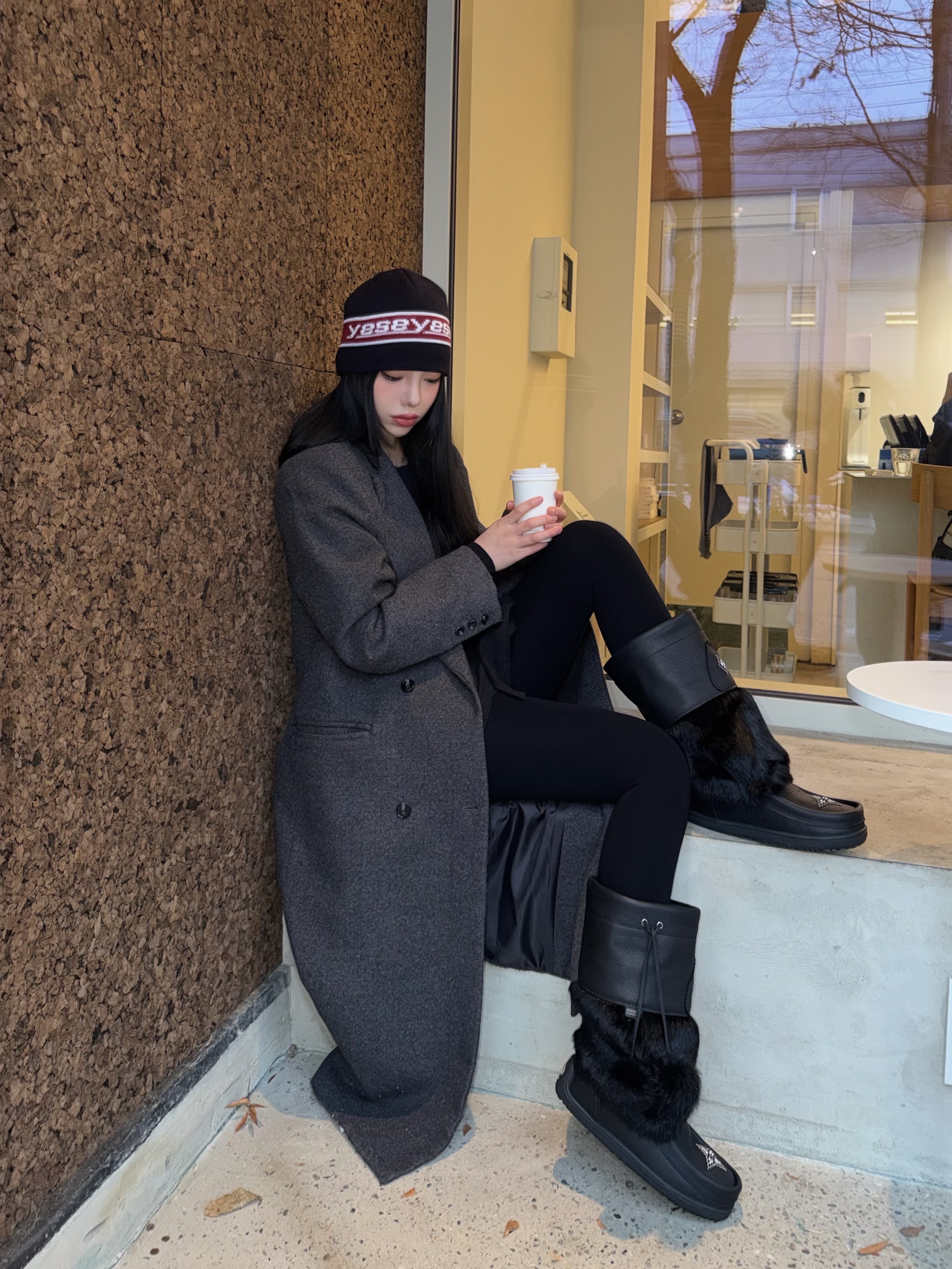 YESEYESEE Work Beanie Black 착용 스타일 - 2
