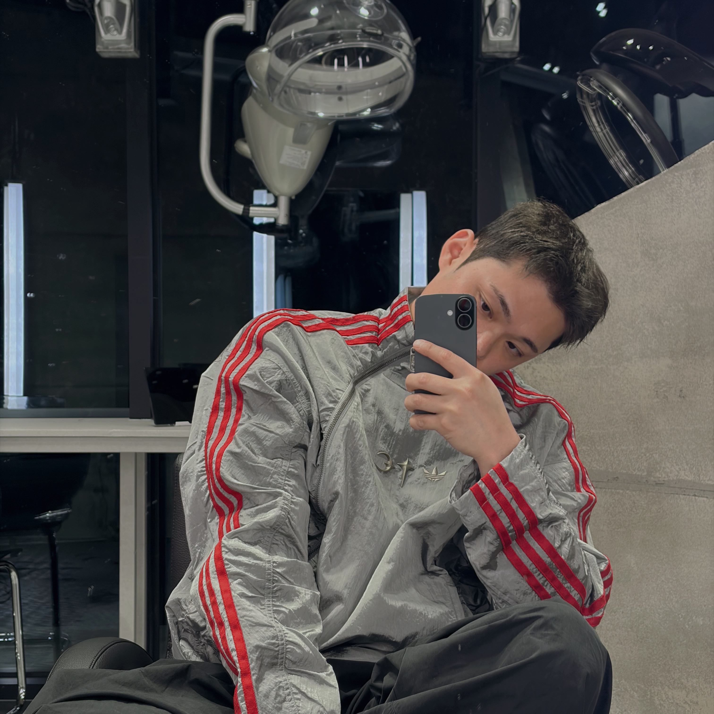Adidas x Thug Club Woven Track Top Light Onix Silver Metallic - KR Sizing 착용 스타일 - 1