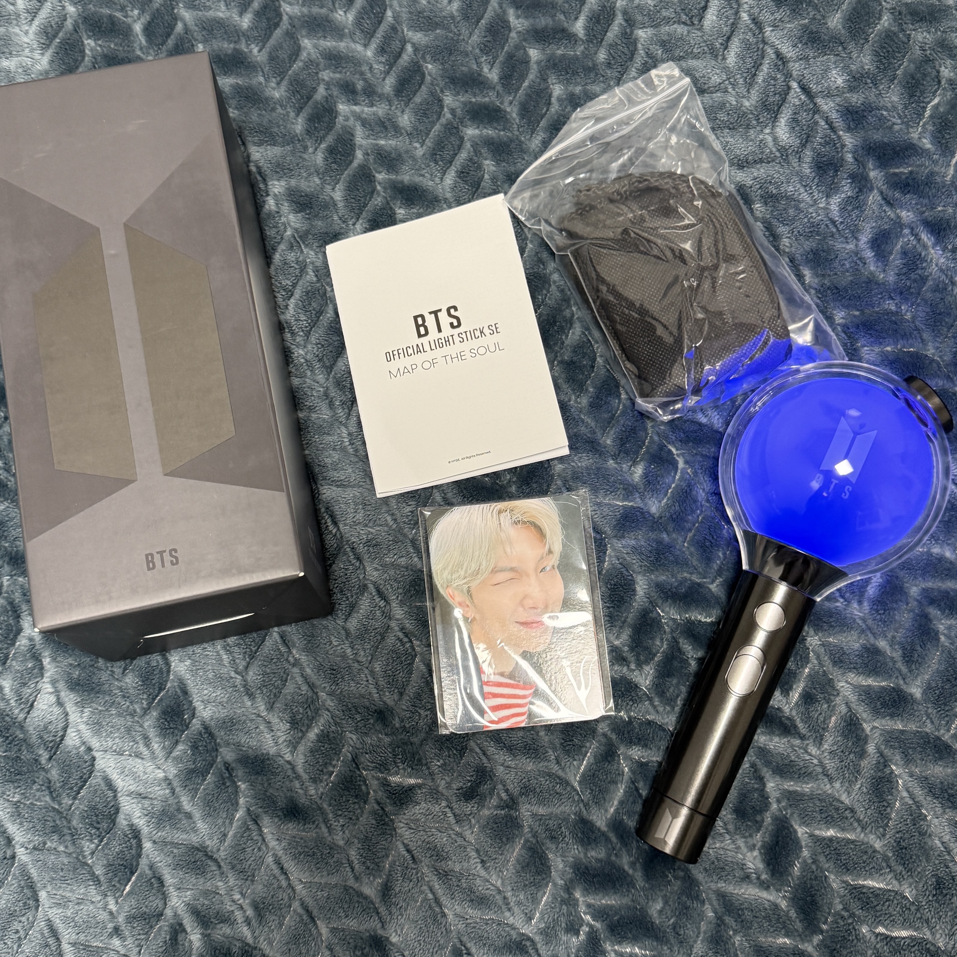 BTS Official Light Stick Map Of The Soul Special Edition 착용 스타일 - 1