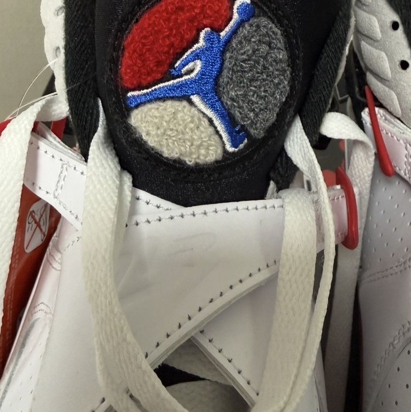 Jordan 8 Retro Bugs Bunny 2025 착용 스타일 - 1