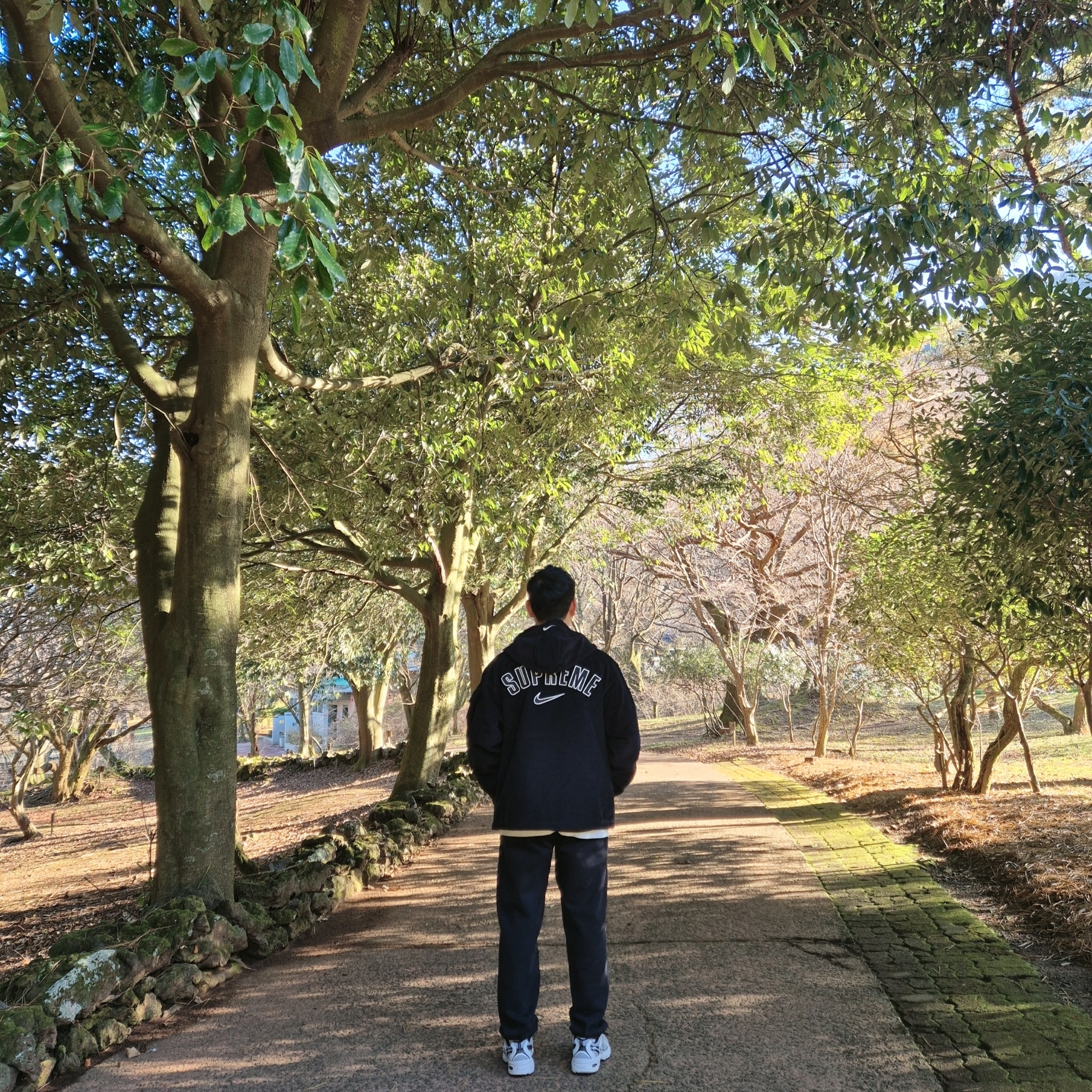 Supreme x Nike Arc Corduroy Hooded Jacket Black - 22SS 착용 스타일 - 2