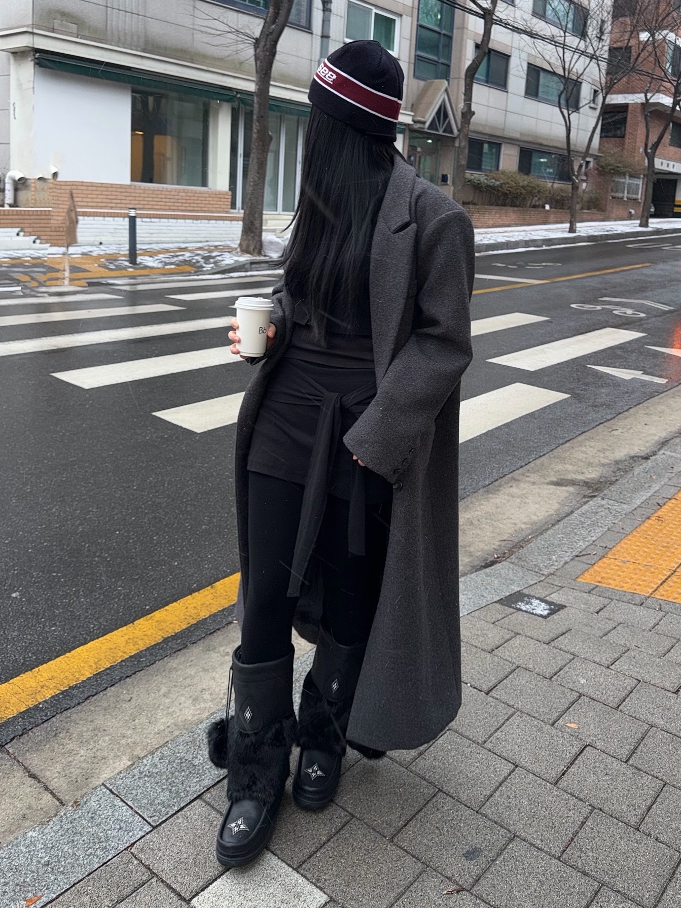 YESEYESEE Work Beanie Black 착용 스타일 - 1