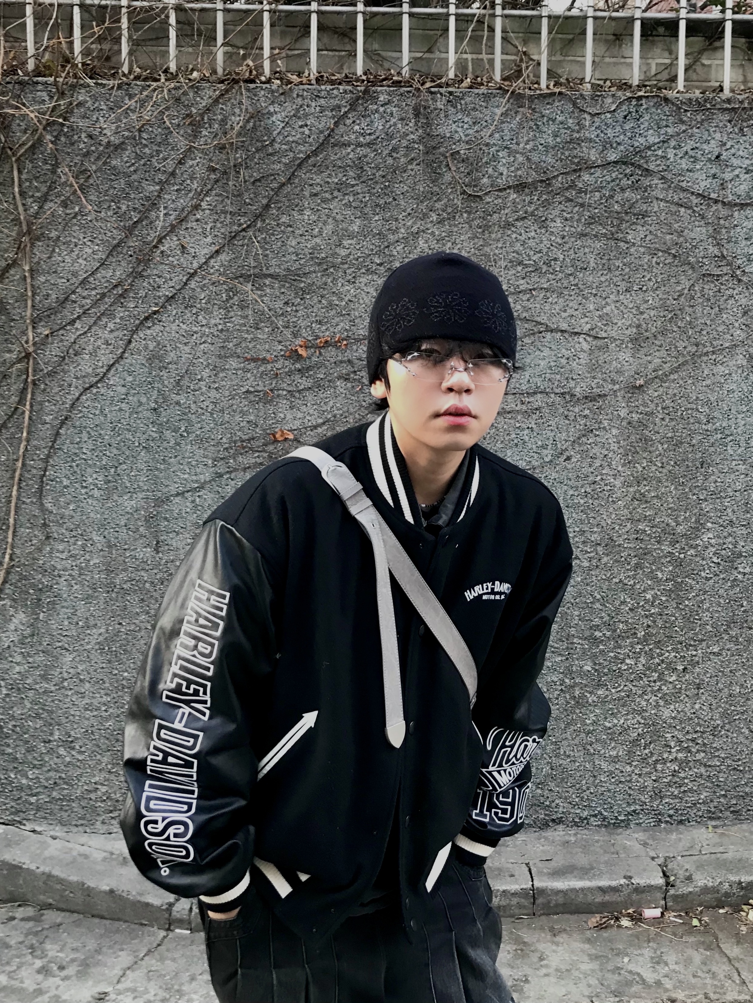 Dr. Martens x Rick Owens 1460 Quad Sole Mega Lace Boots Black, Gentle Monster Mosh 02 Silver Clear 착용 스타일 - 9