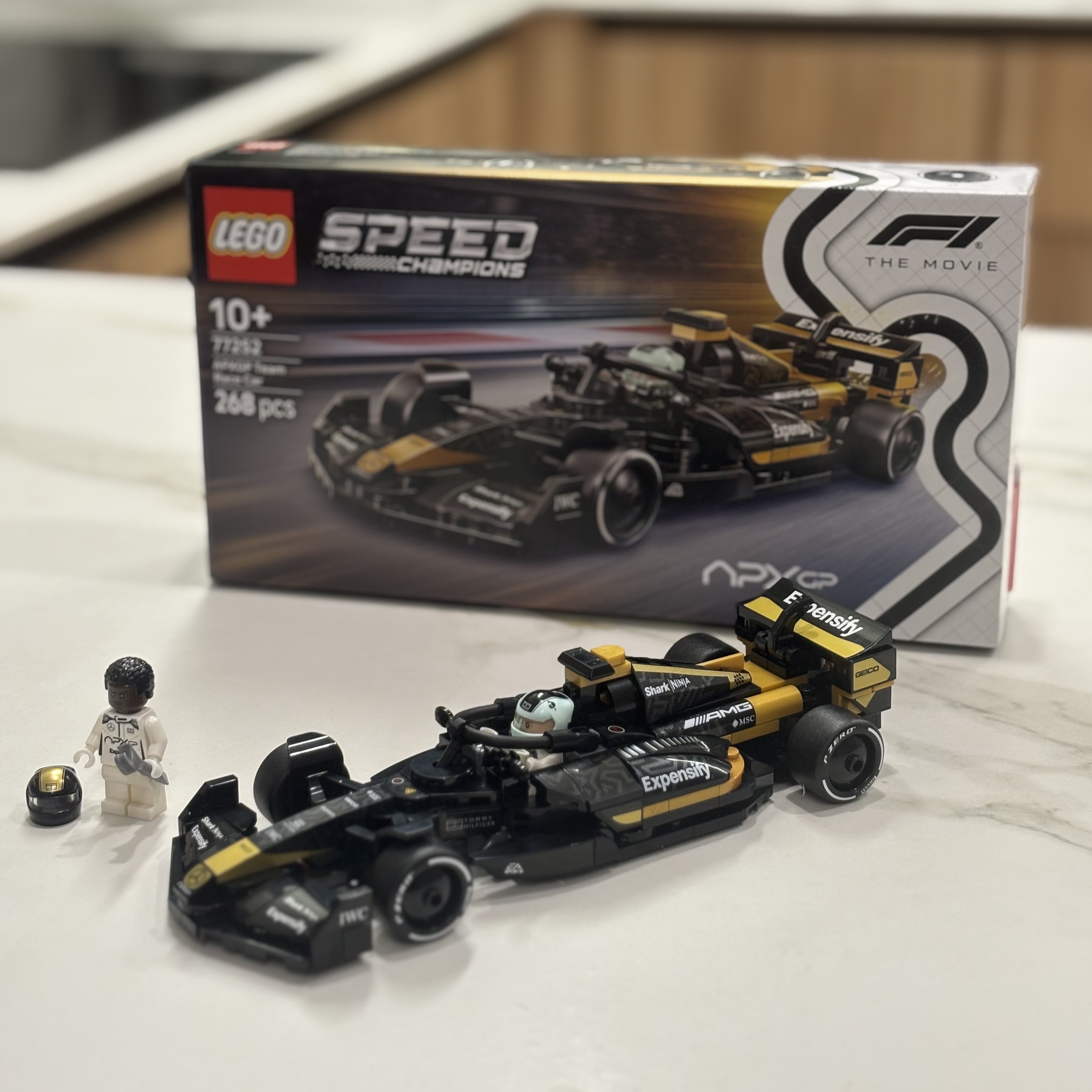Lego Speed Champions APXGP Team Race Car from F1 The Movie 착용 스타일 - 5