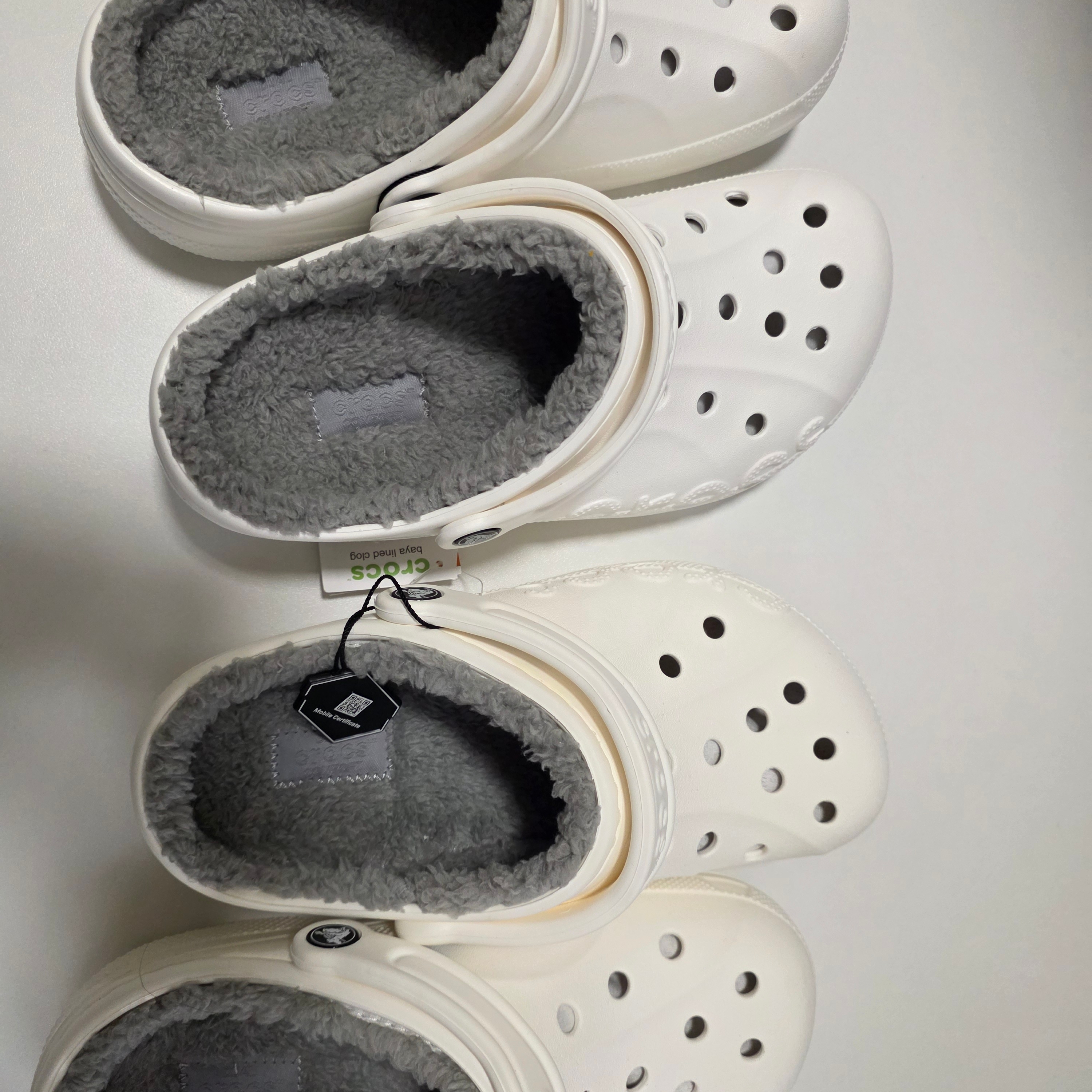 Crocs Baya Lined Clog White Light Grey 착용 스타일