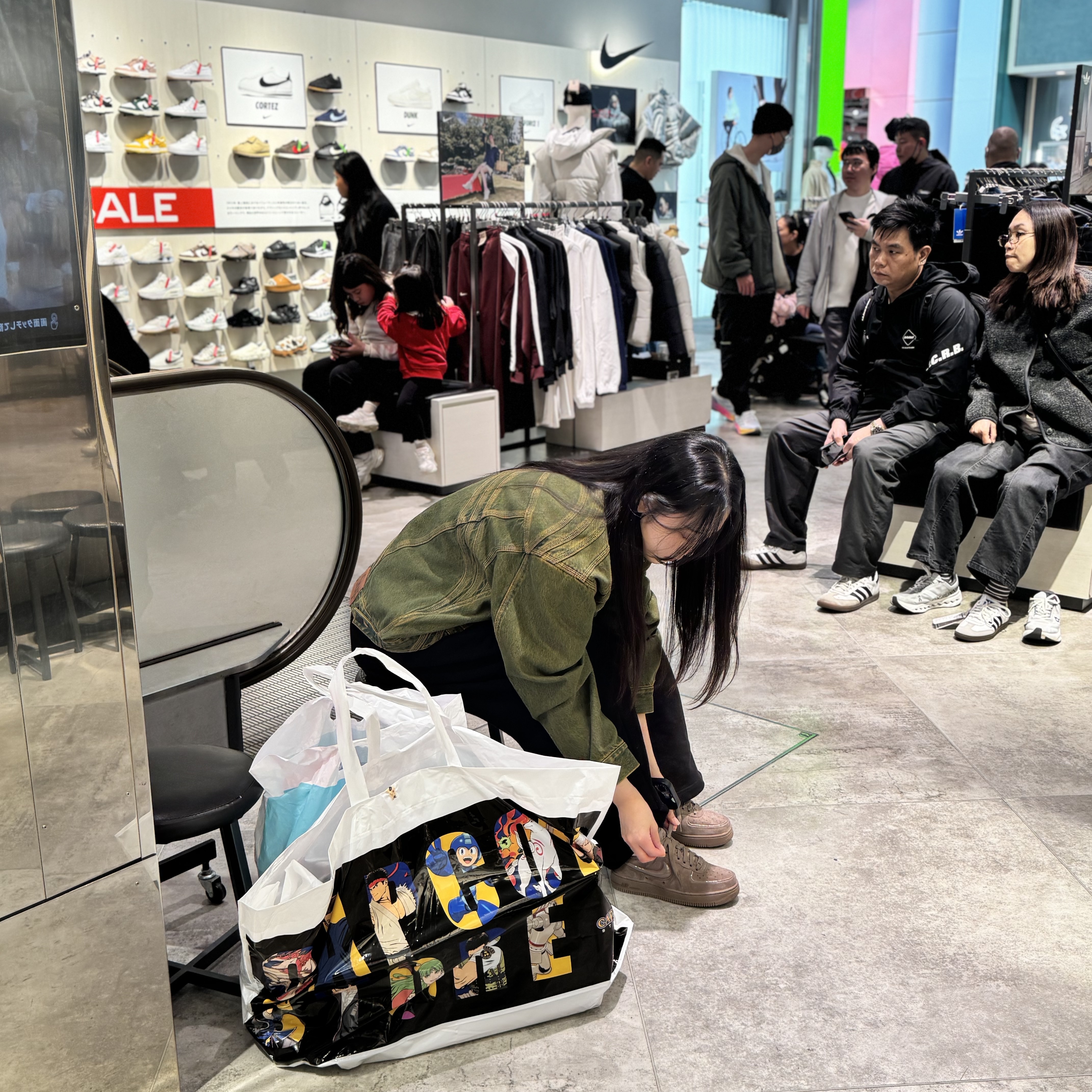 Supreme S Logo Denim Trucker Jacket Dirty - 24SS 착용 스타일 - 1