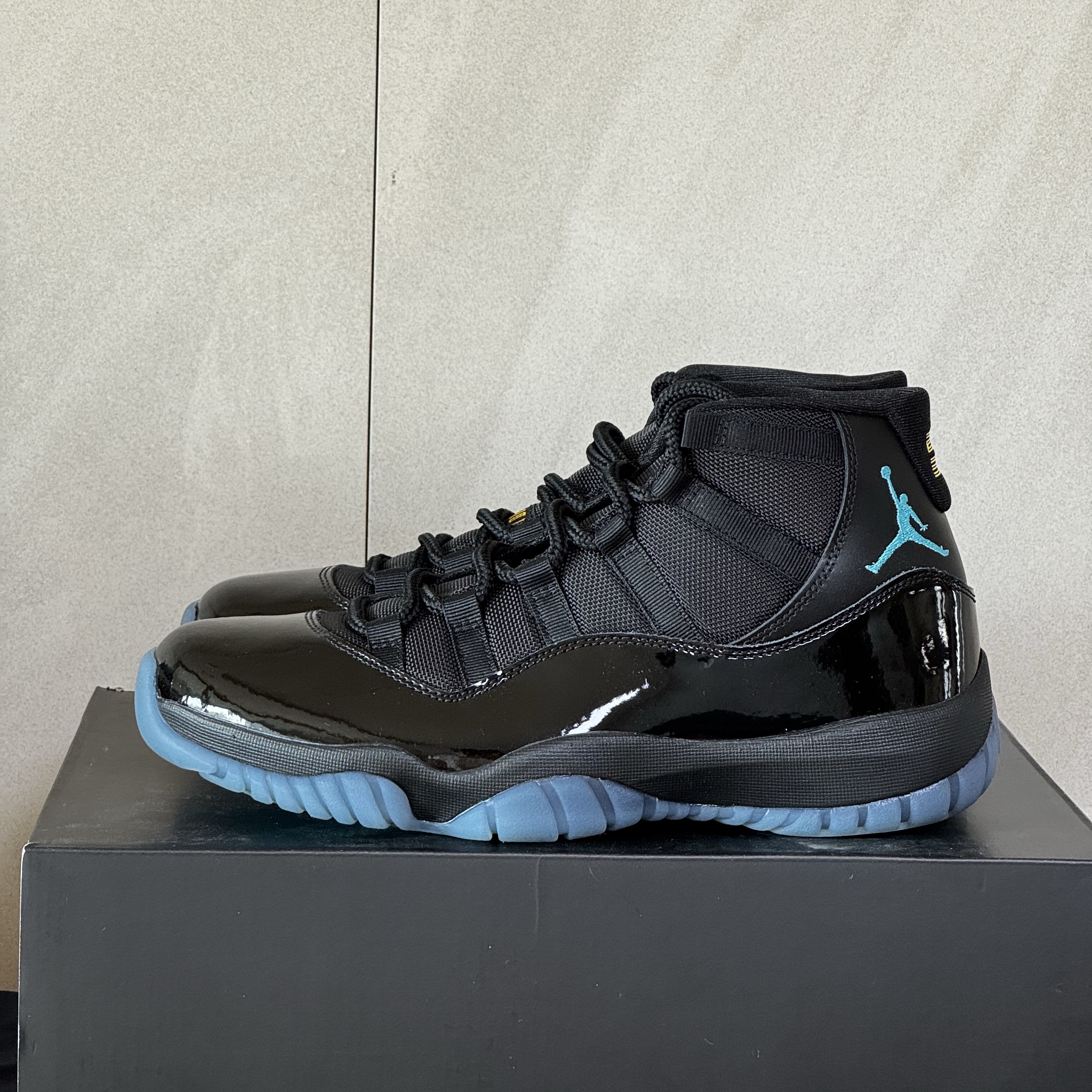 Jordan 11 Retro Gamma 착용 스타일