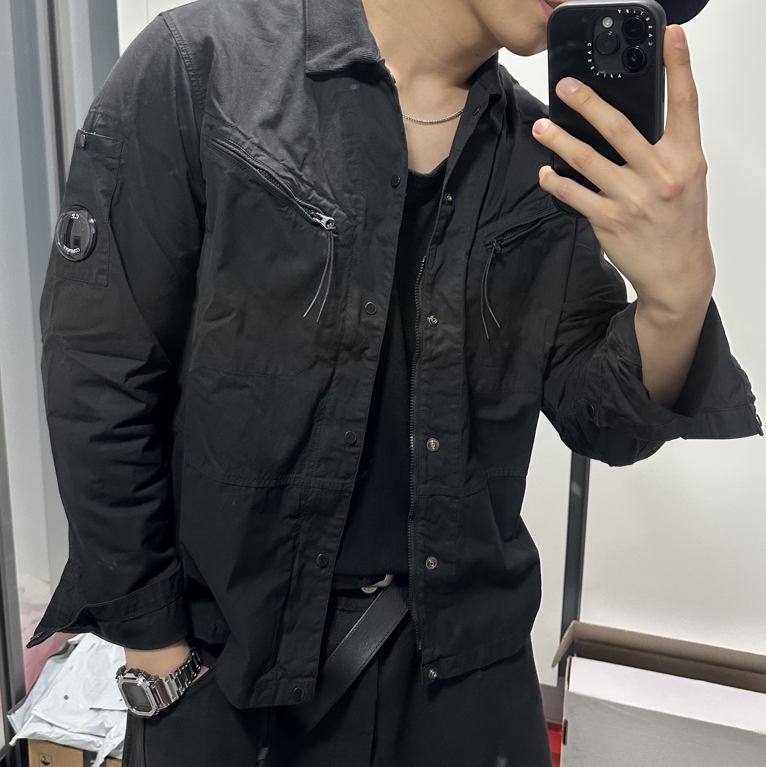 C.P. Company Gabardine Buttoned Shirt Black - 24SS, Casio G-Shock GMW-B5000D-1 착용 스타일